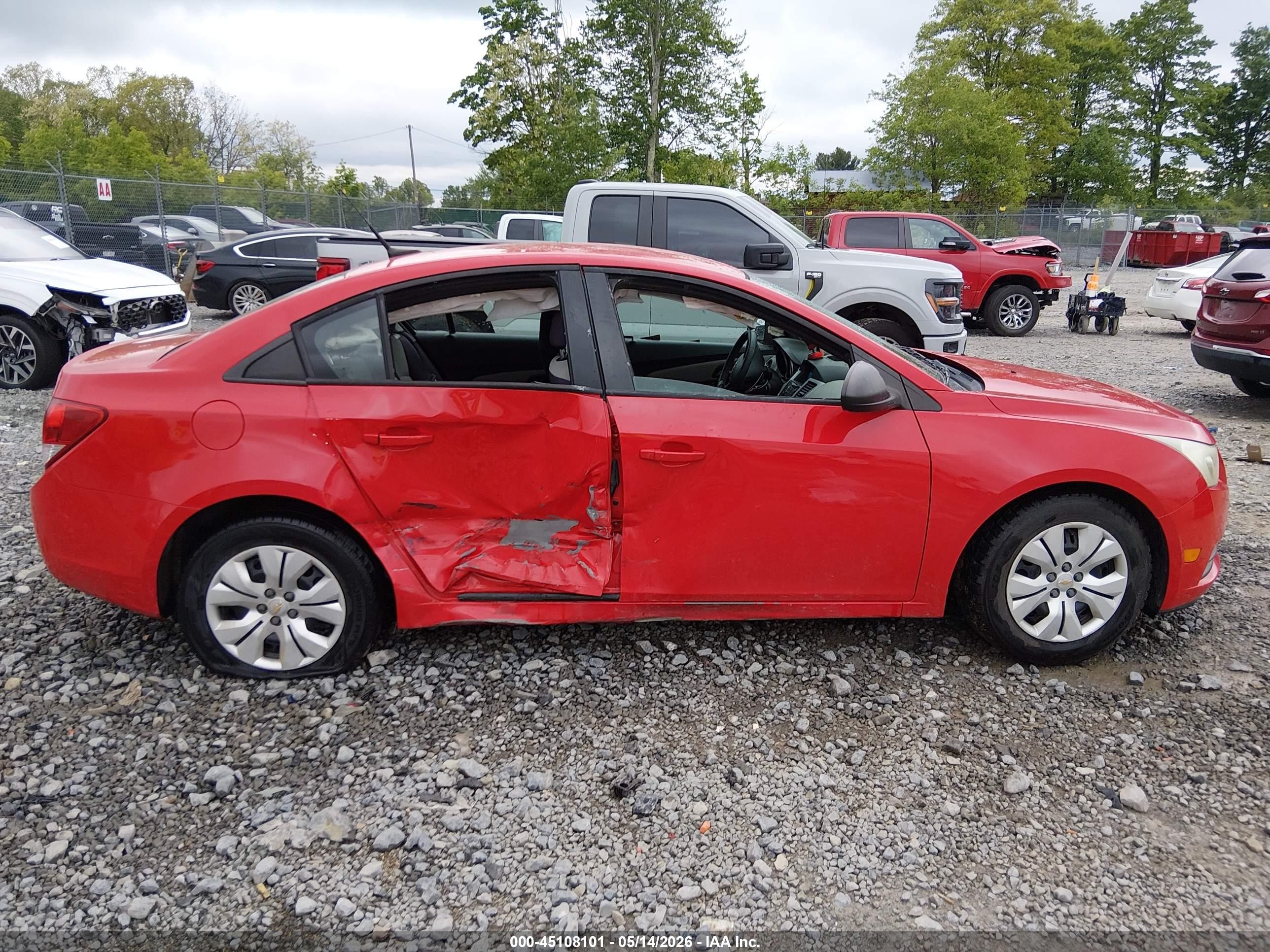2014 Chevrolet Cruze Ls Auto Red vin: 1G1PA5SG4E7144094