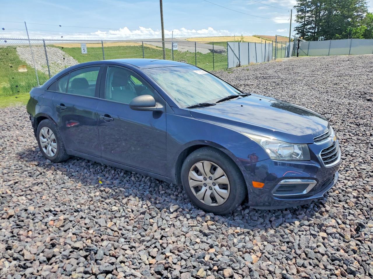 2015 Chevrolet Cruze Ls Blue vin: 1G1PA5SG5F7229477