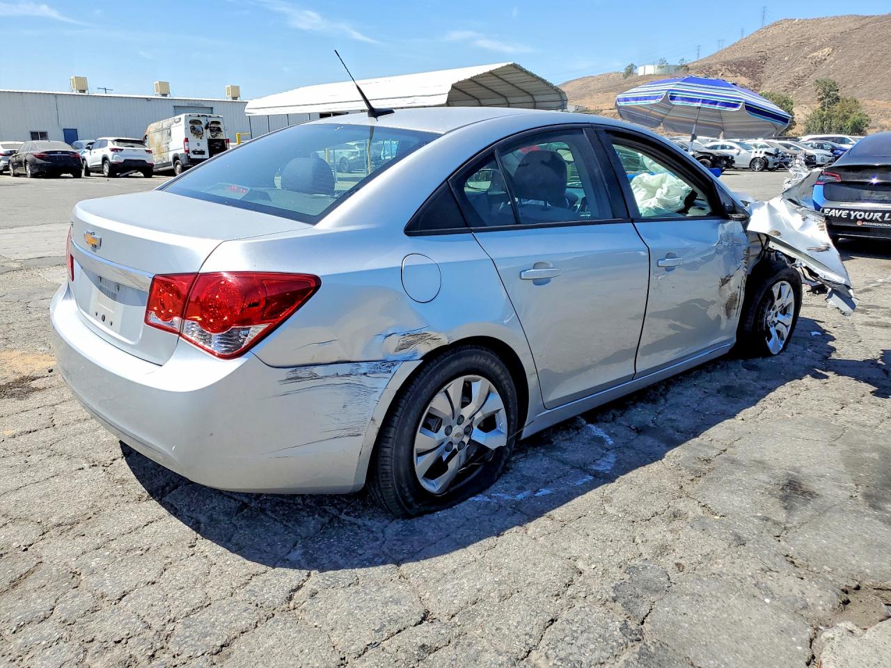 2014 Chevrolet Cruze Ls Silver vin: 1G1PA5SG6E7348539