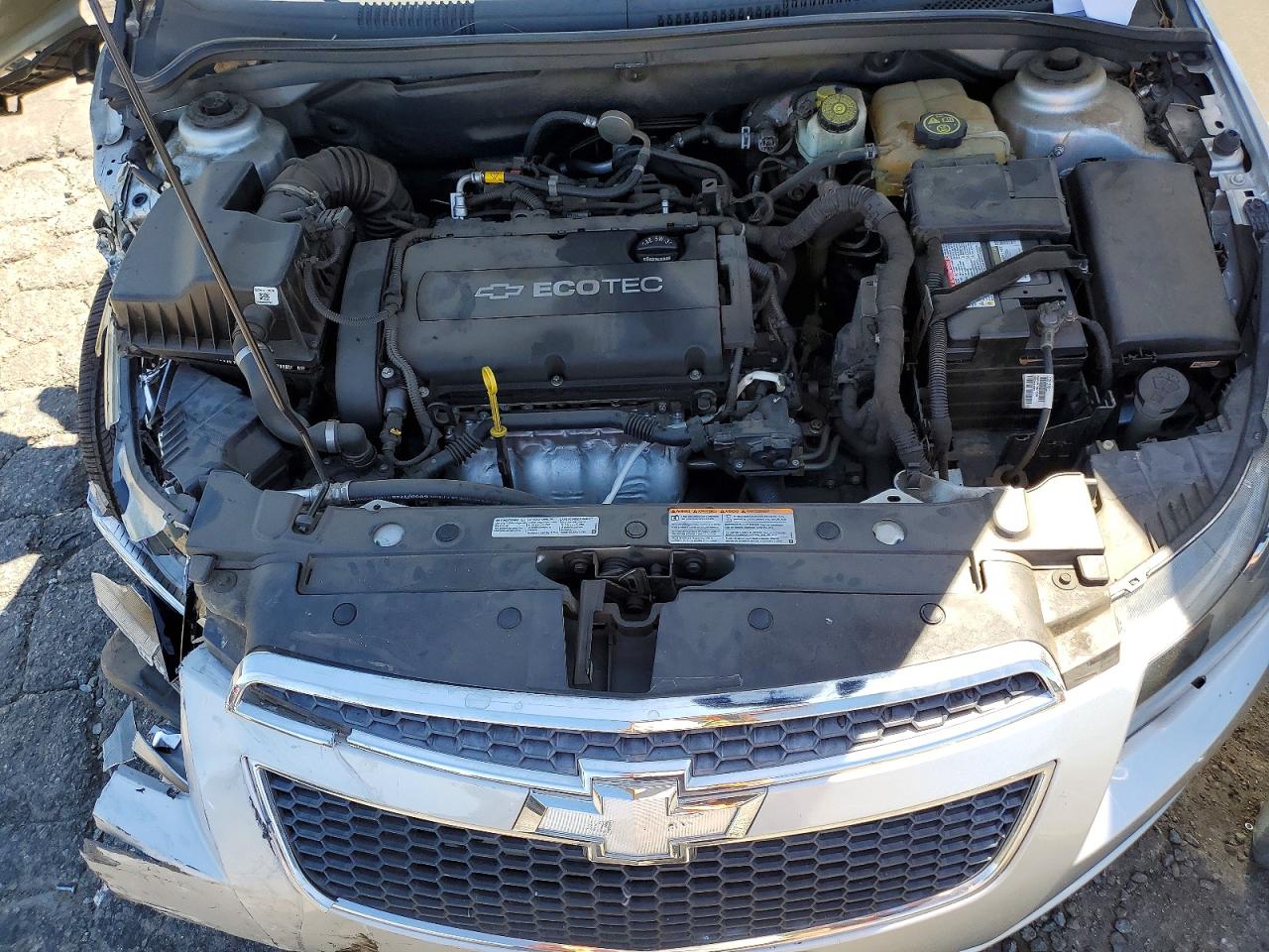 2014 Chevrolet Cruze Ls Silver vin: 1G1PA5SG6E7348539