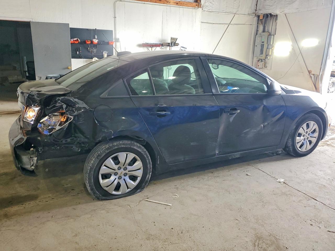 2015 Chevrolet Cruze Ls Black vin: 1G1PA5SG7F7177348