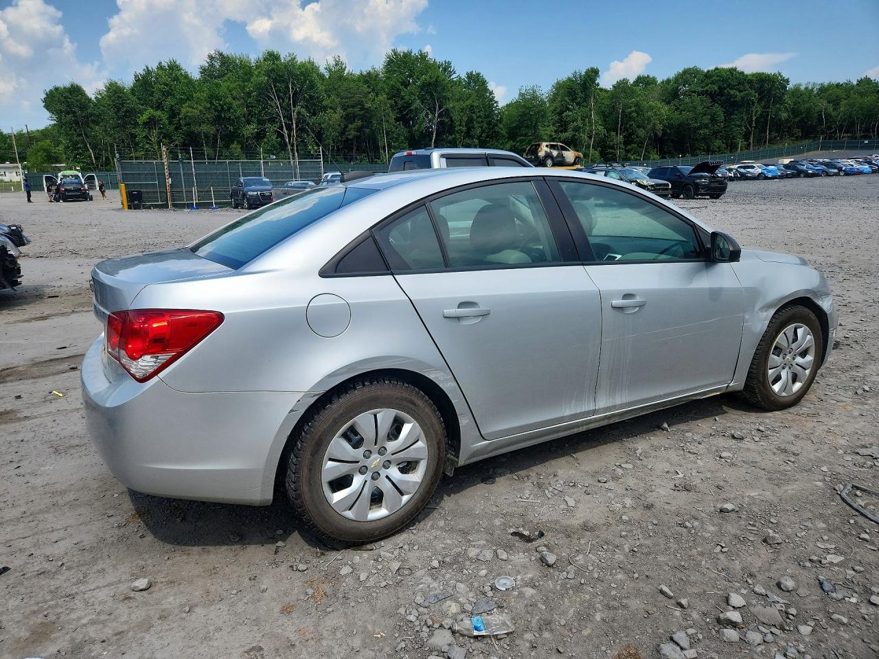 2015 Chevrolet Cruze Ls Silver vin: 1G1PA5SG8F7102903