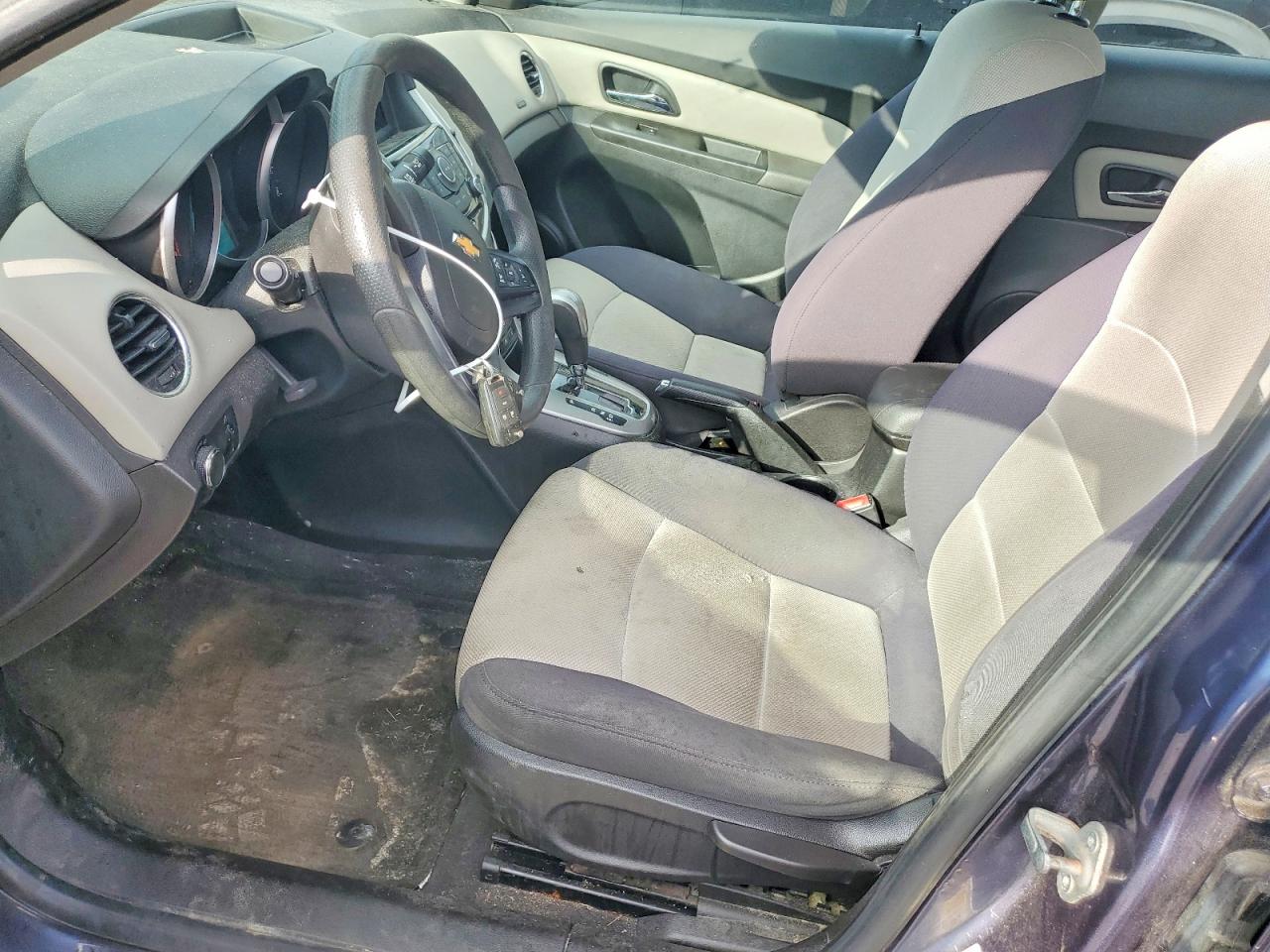 2013 Chevrolet Cruze Ls Blue vin: 1G1PA5SG9D7286049