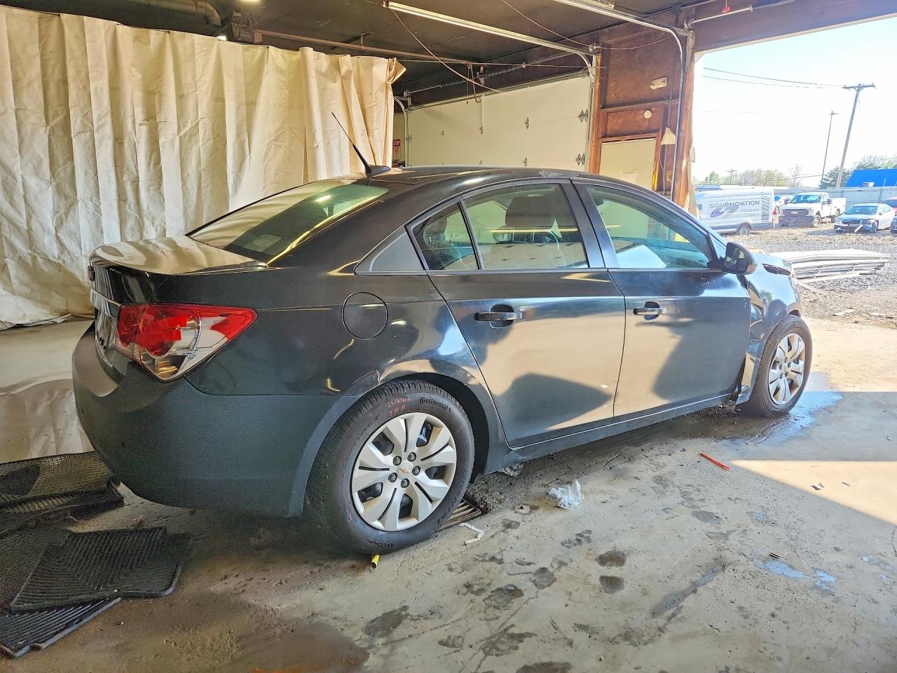 2014 Chevrolet Cruze Ls Черный vin: 1G1PA5SGXE7202919