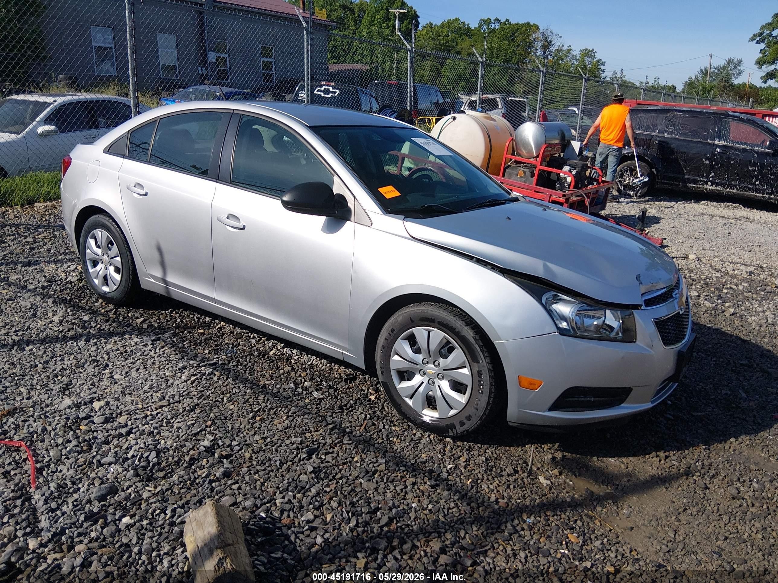 2013 Chevrolet Cruze Ls Auto Silver vin: 1G1PA5SH0D7192571