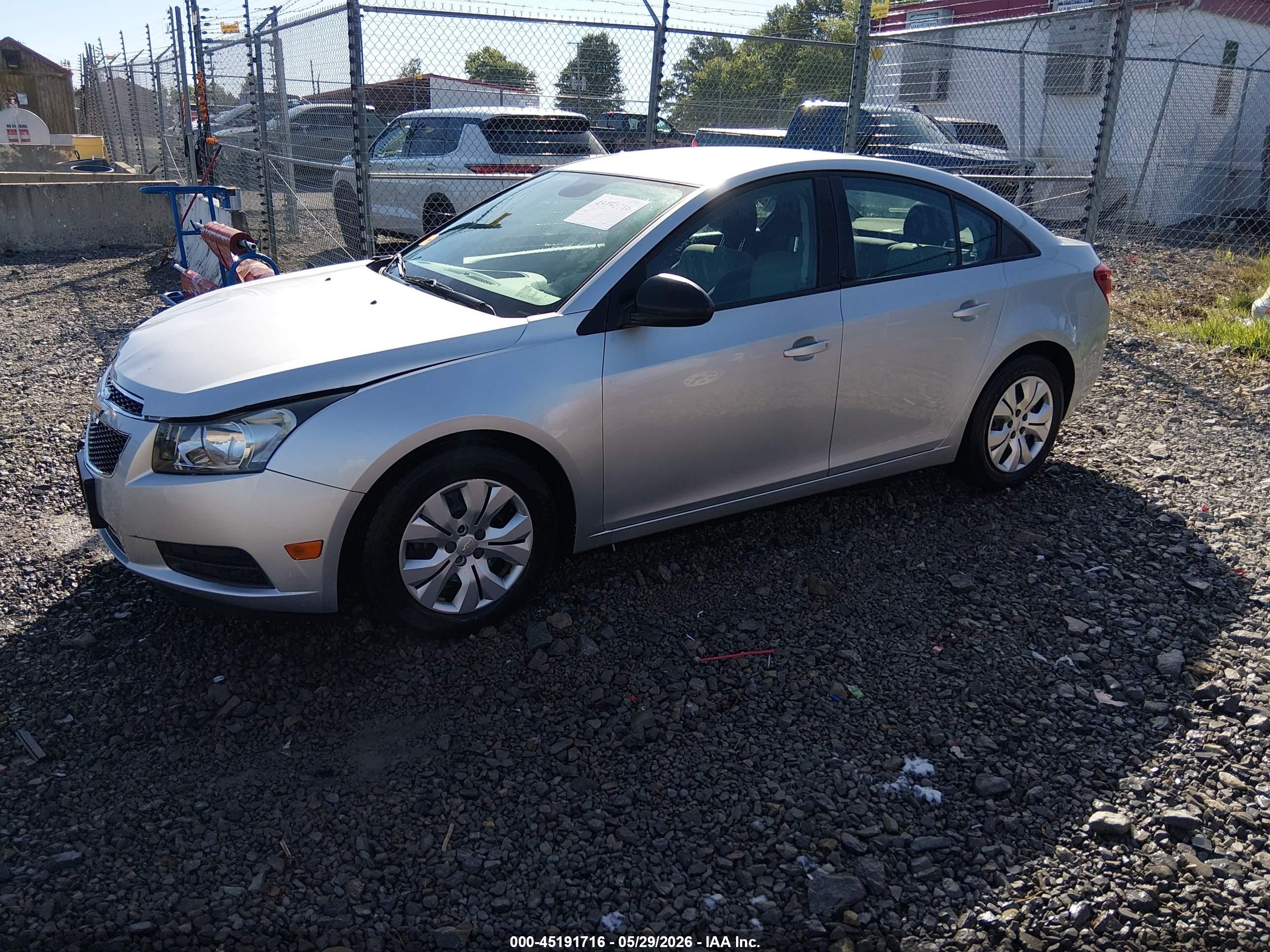 2013 Chevrolet Cruze Ls Auto Silver vin: 1G1PA5SH0D7192571