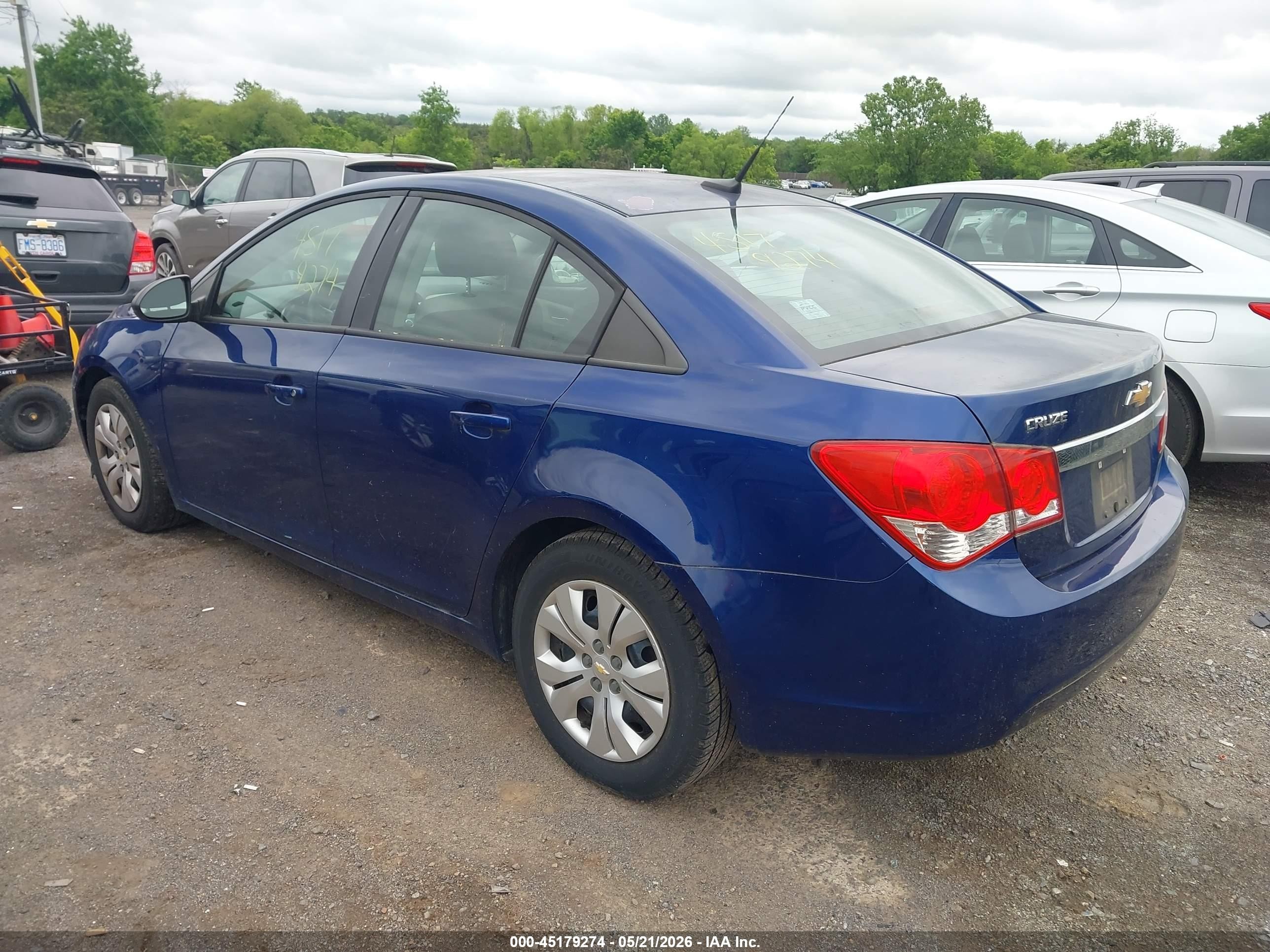2013 Chevrolet Cruze Ls Auto Blue vin: 1G1PA5SH0D7238349