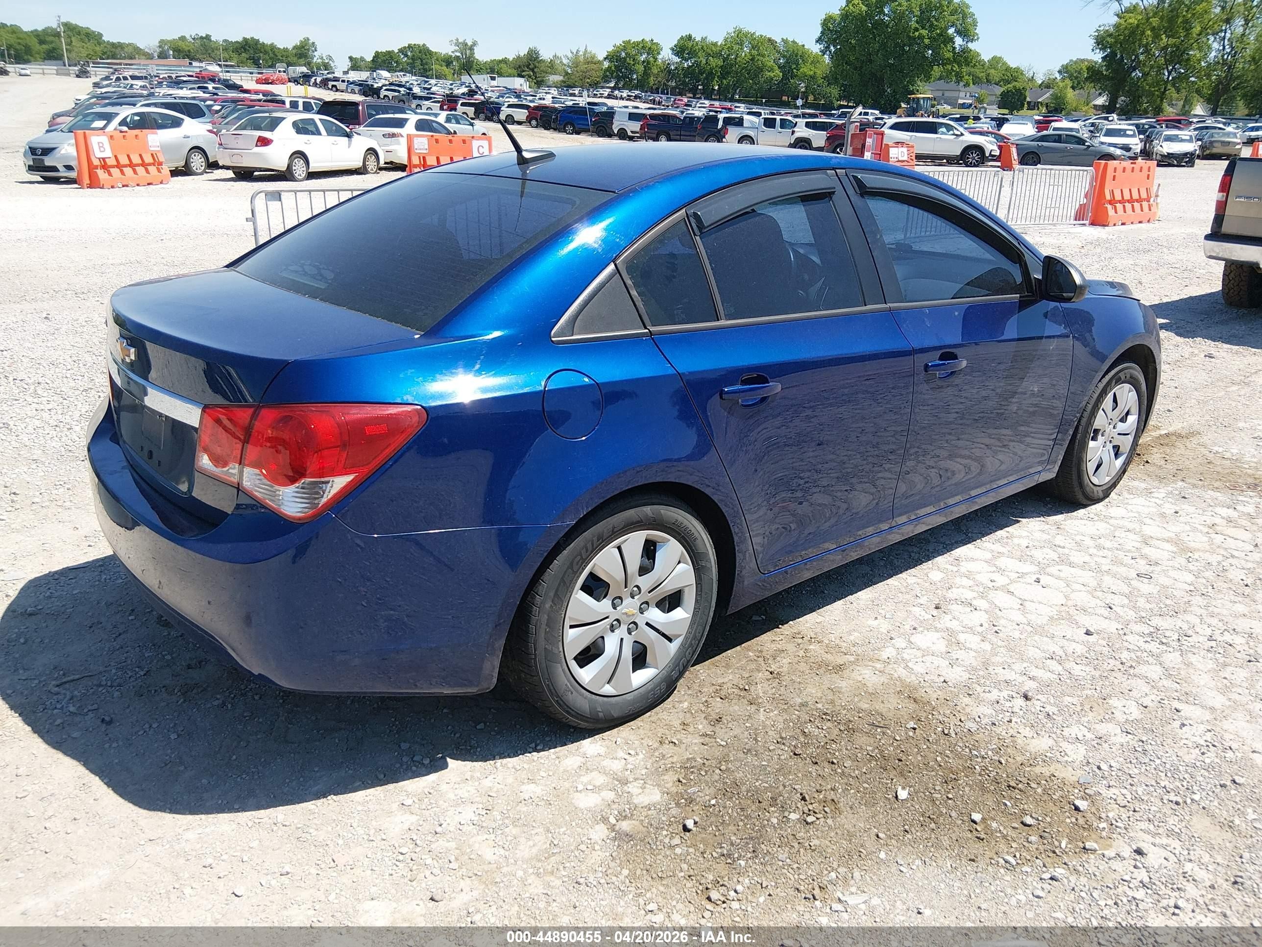 2013 Chevrolet Cruze Ls Auto Blue vin: 1G1PA5SH0D7250677