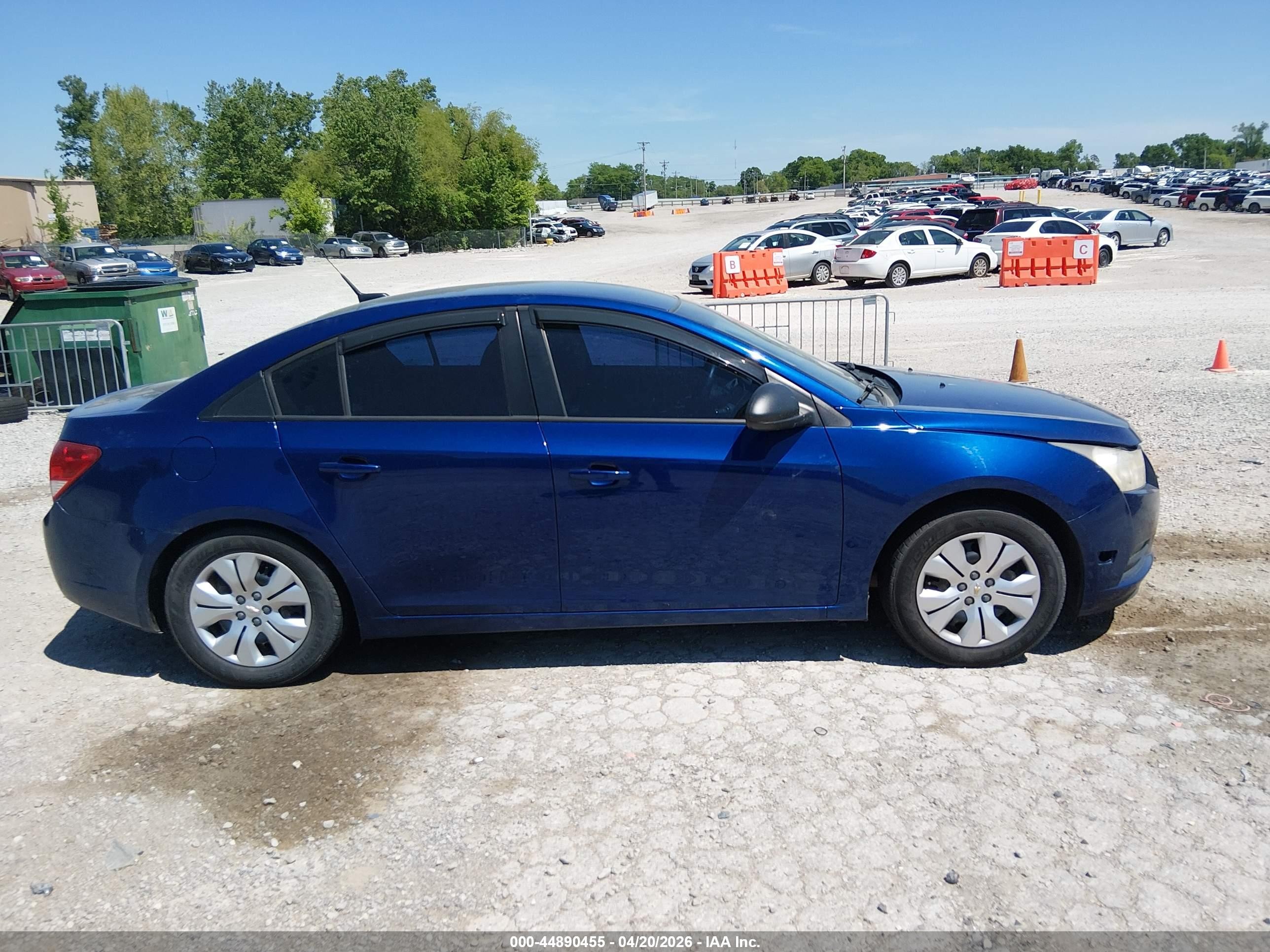2013 Chevrolet Cruze Ls Auto Blue vin: 1G1PA5SH0D7250677