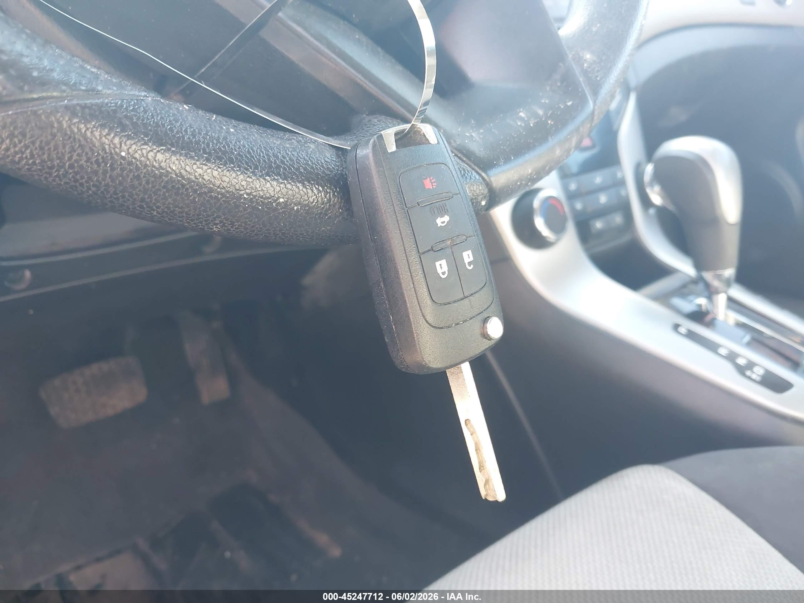 2014 Chevrolet Cruze Ls Auto Серый vin: 1G1PA5SH0E7111019