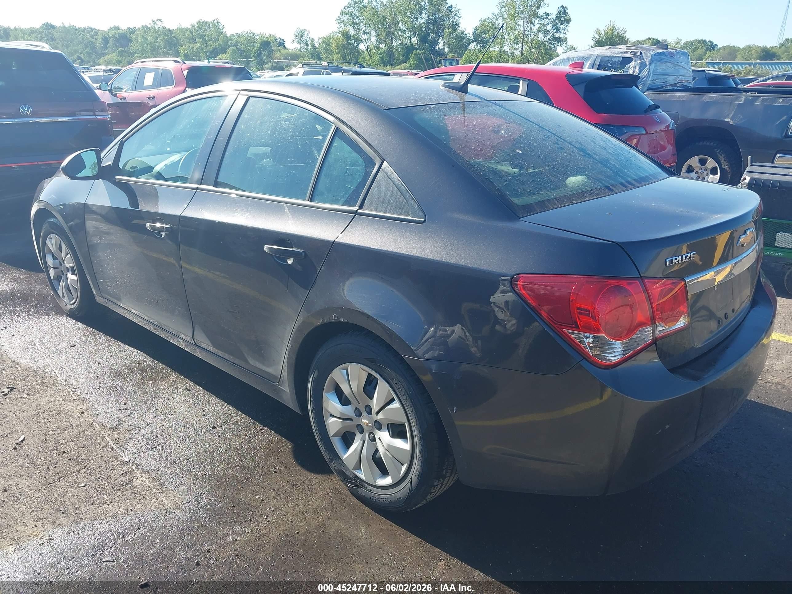 2014 Chevrolet Cruze Ls Auto Серый vin: 1G1PA5SH0E7111019