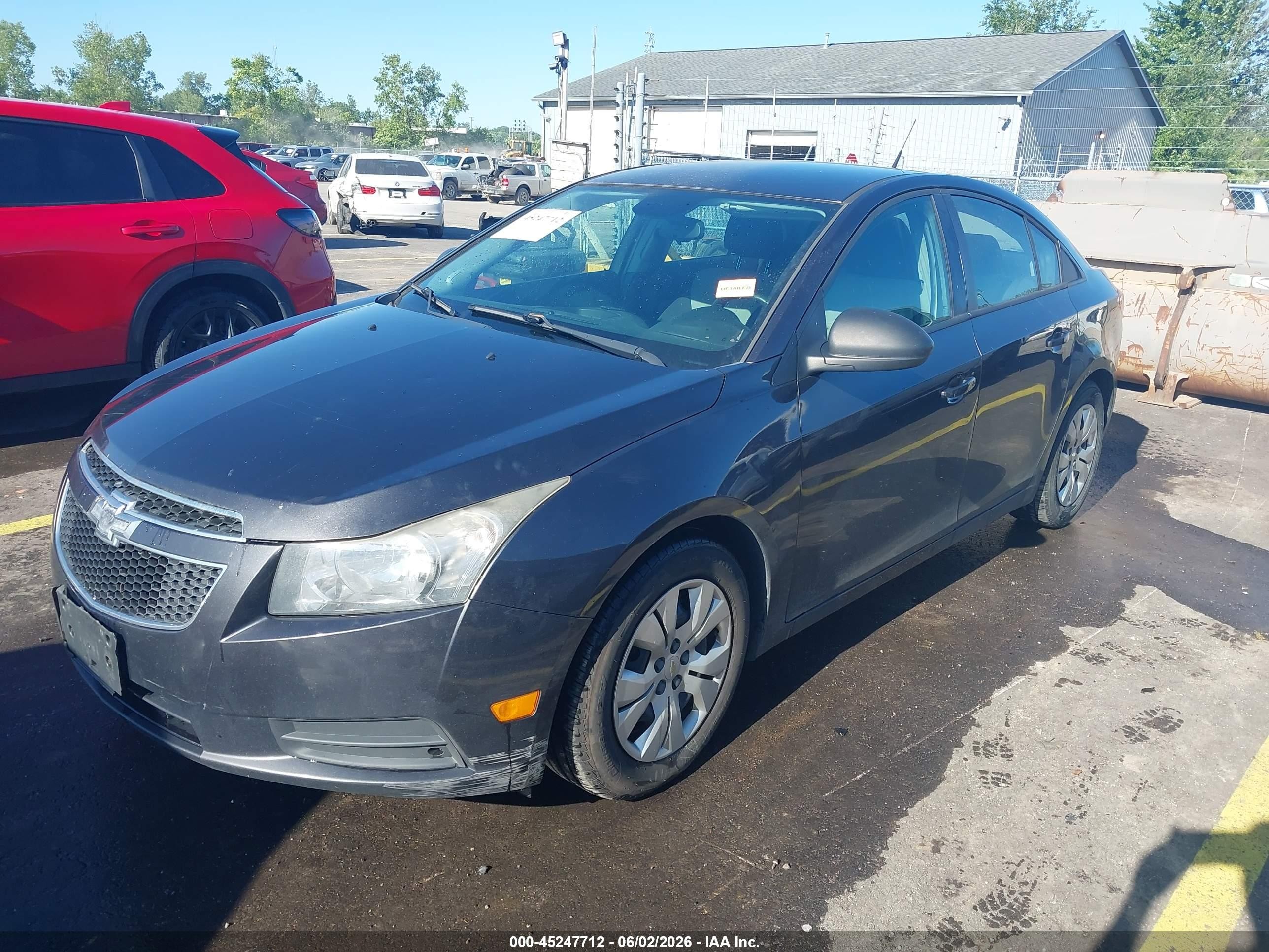 2014 Chevrolet Cruze Ls Auto Серый vin: 1G1PA5SH0E7111019