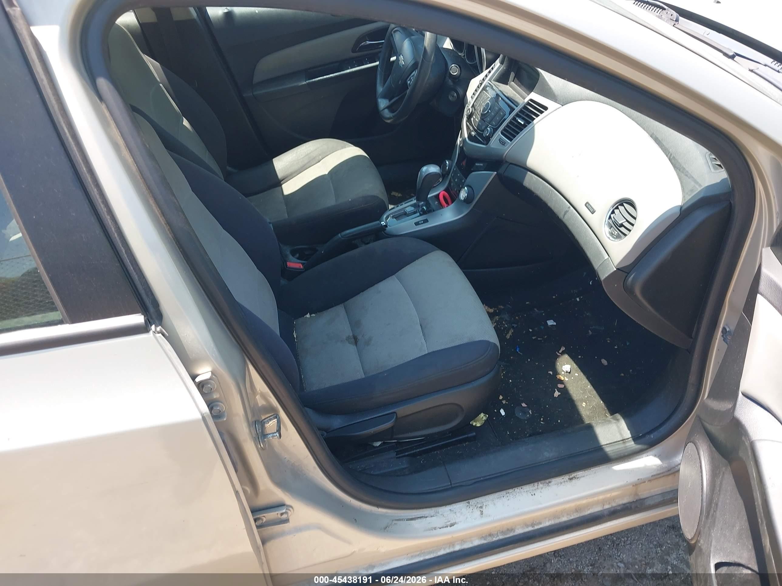 2014 Chevrolet Cruze Ls Auto Gold vin: 1G1PA5SH0E7120562