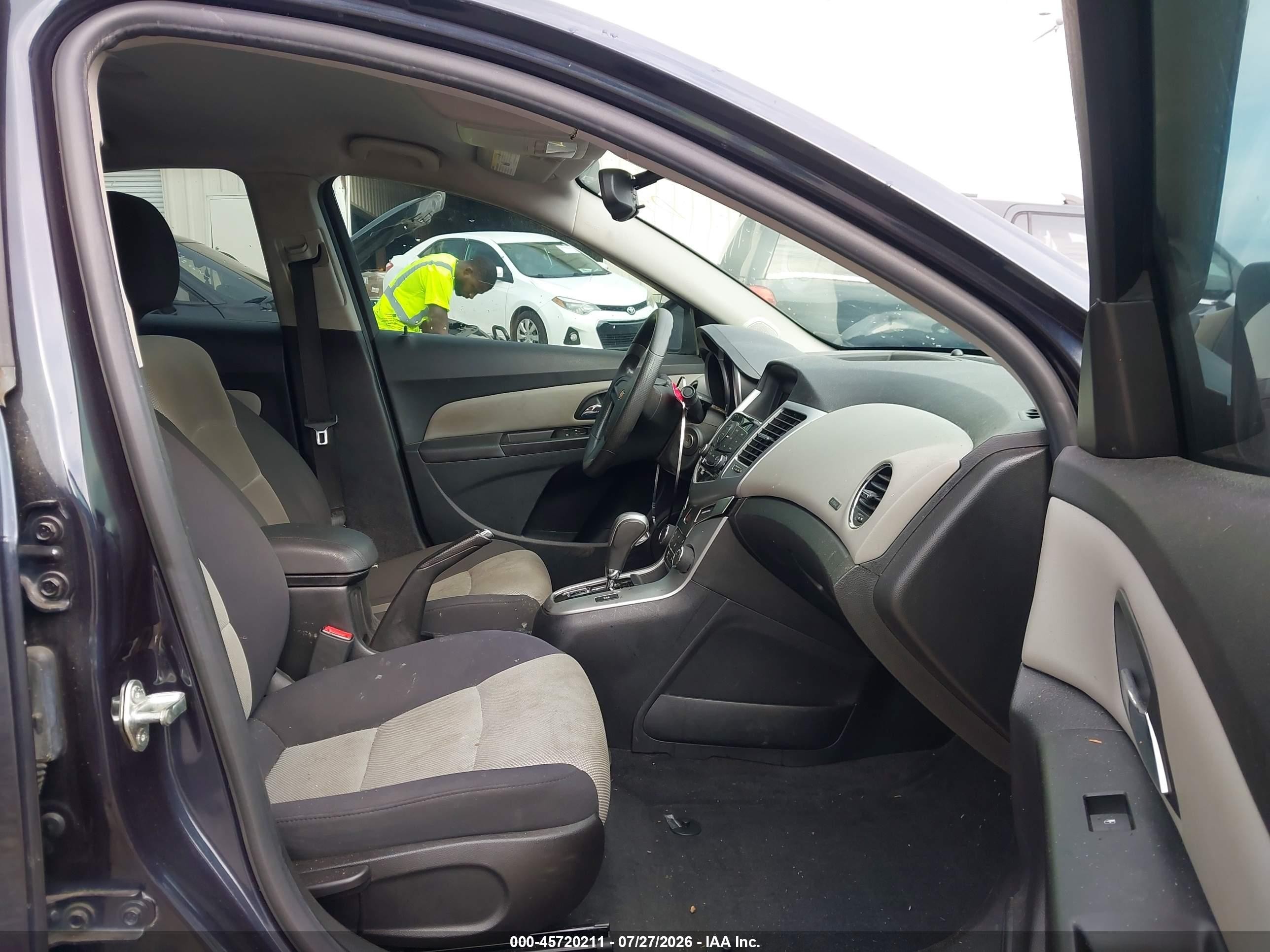 2014 Chevrolet Cruze Ls Auto Dark Blue vin: 1G1PA5SH0E7227806