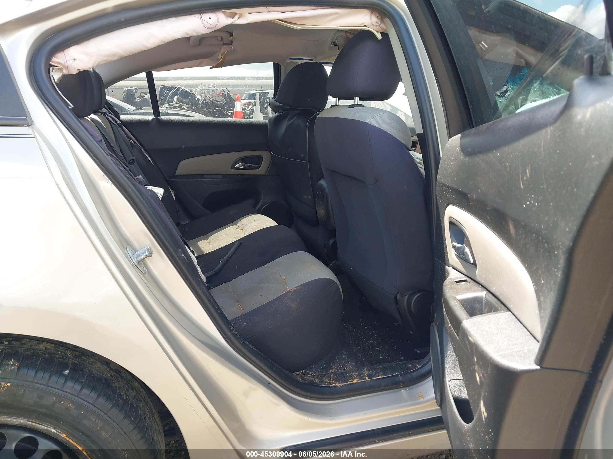 2014 Chevrolet Cruze Ls Auto Золотой vin: 1G1PA5SH0E7242421