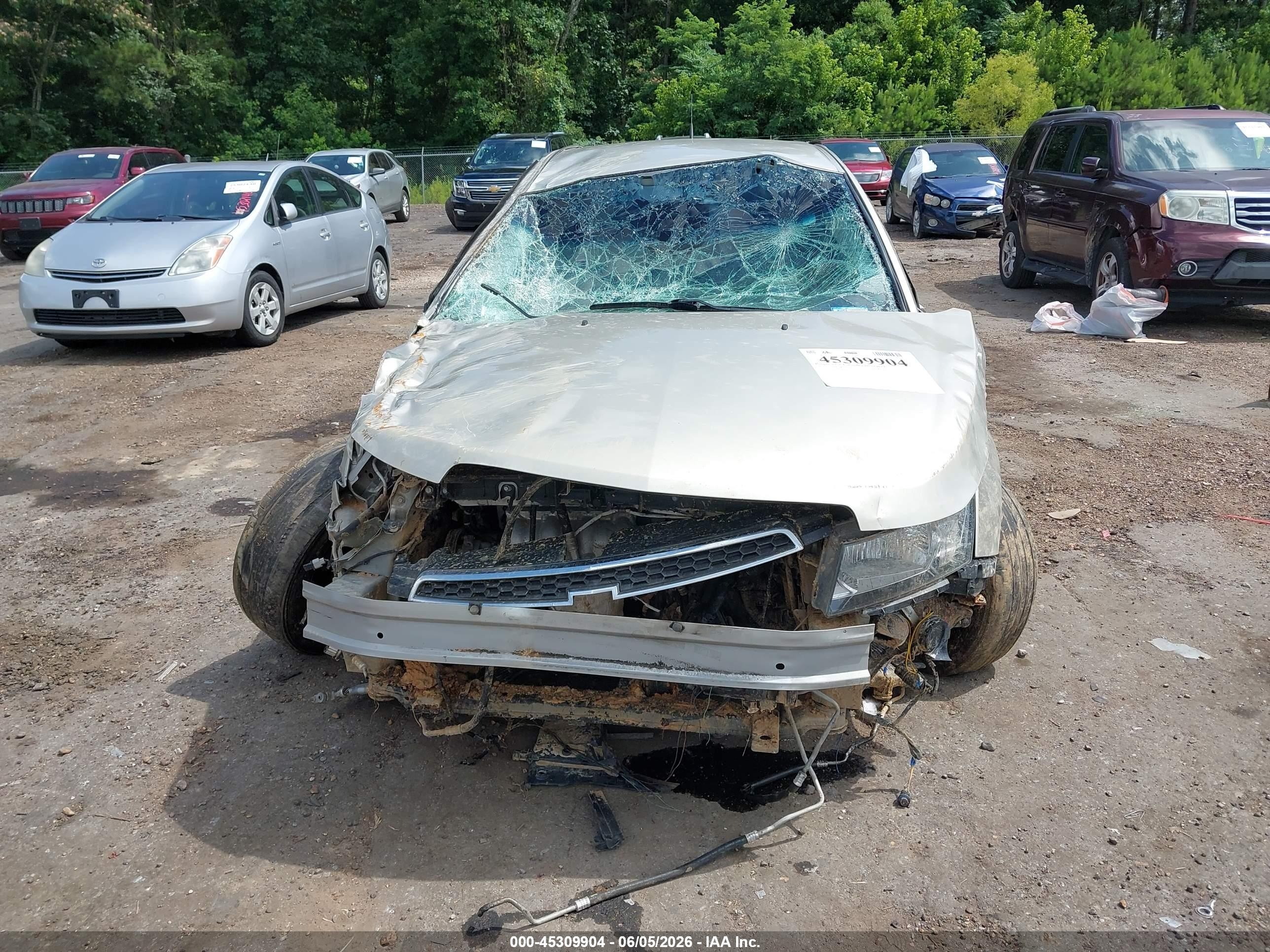 2014 Chevrolet Cruze Ls Auto Золотой vin: 1G1PA5SH0E7242421