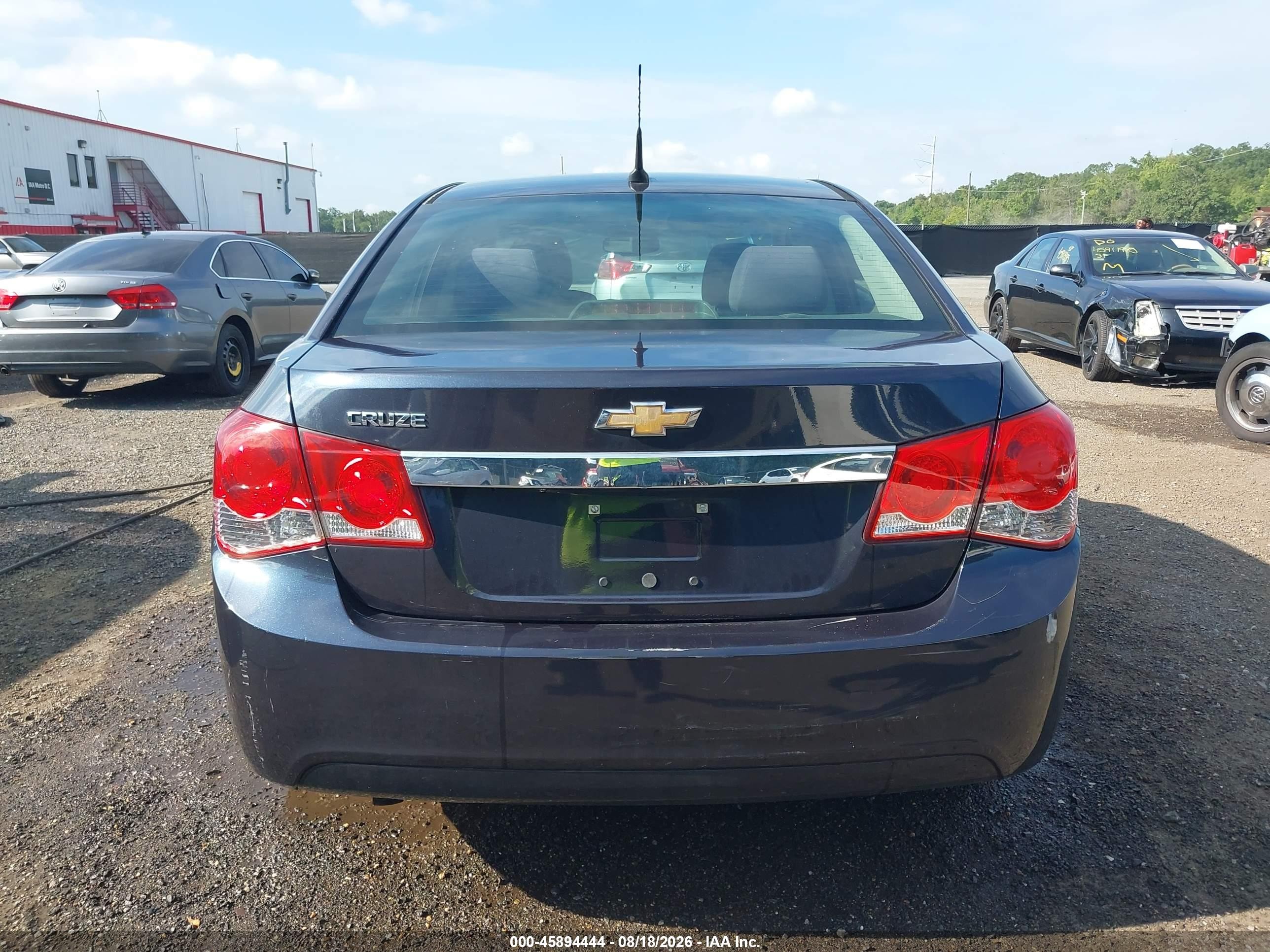 2014 Chevrolet Cruze Ls Auto Синий vin: 1G1PA5SH0E7270185