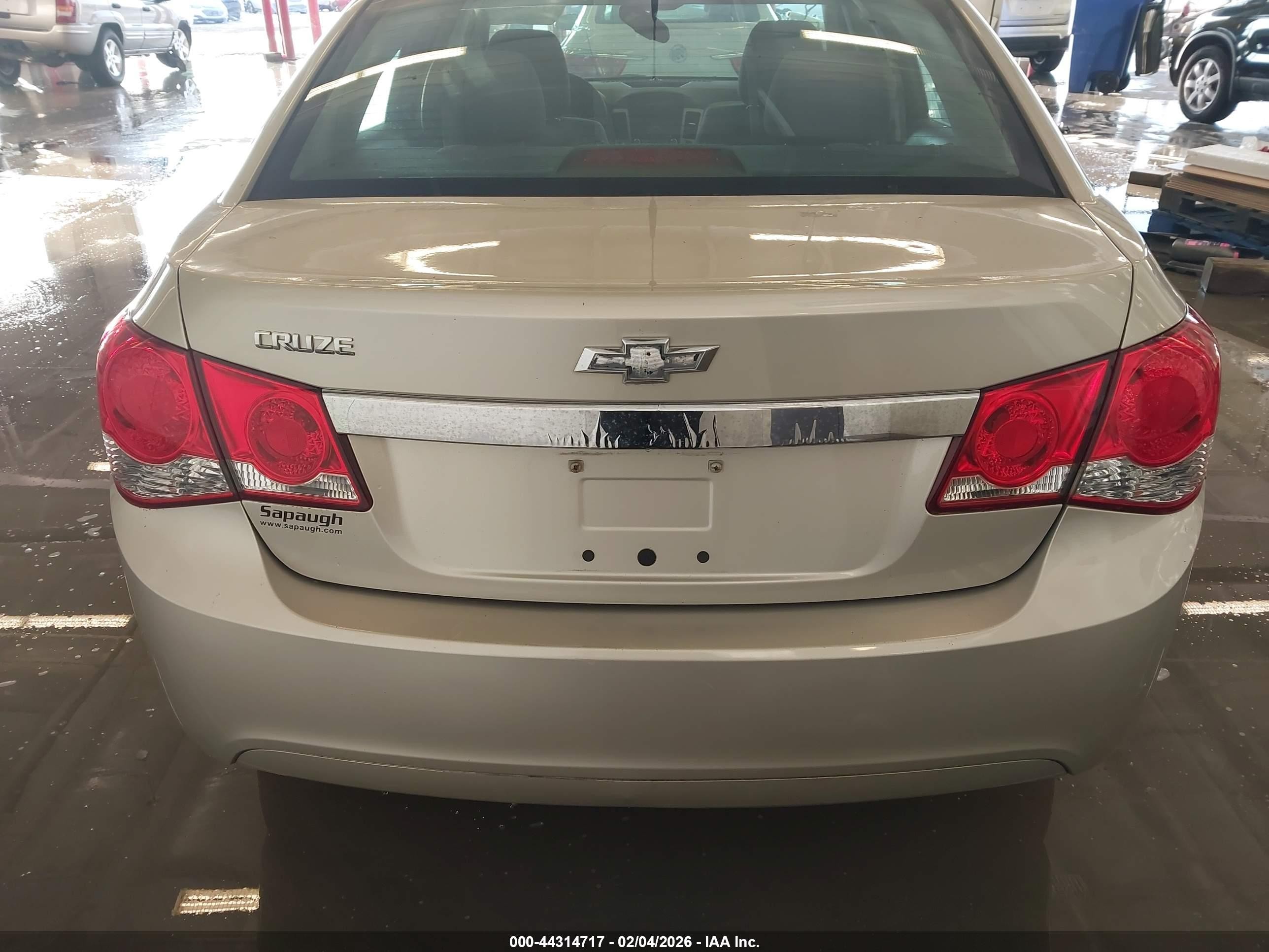 2014 Chevrolet Cruze Ls Auto Gold vin: 1G1PA5SH0E7379584
