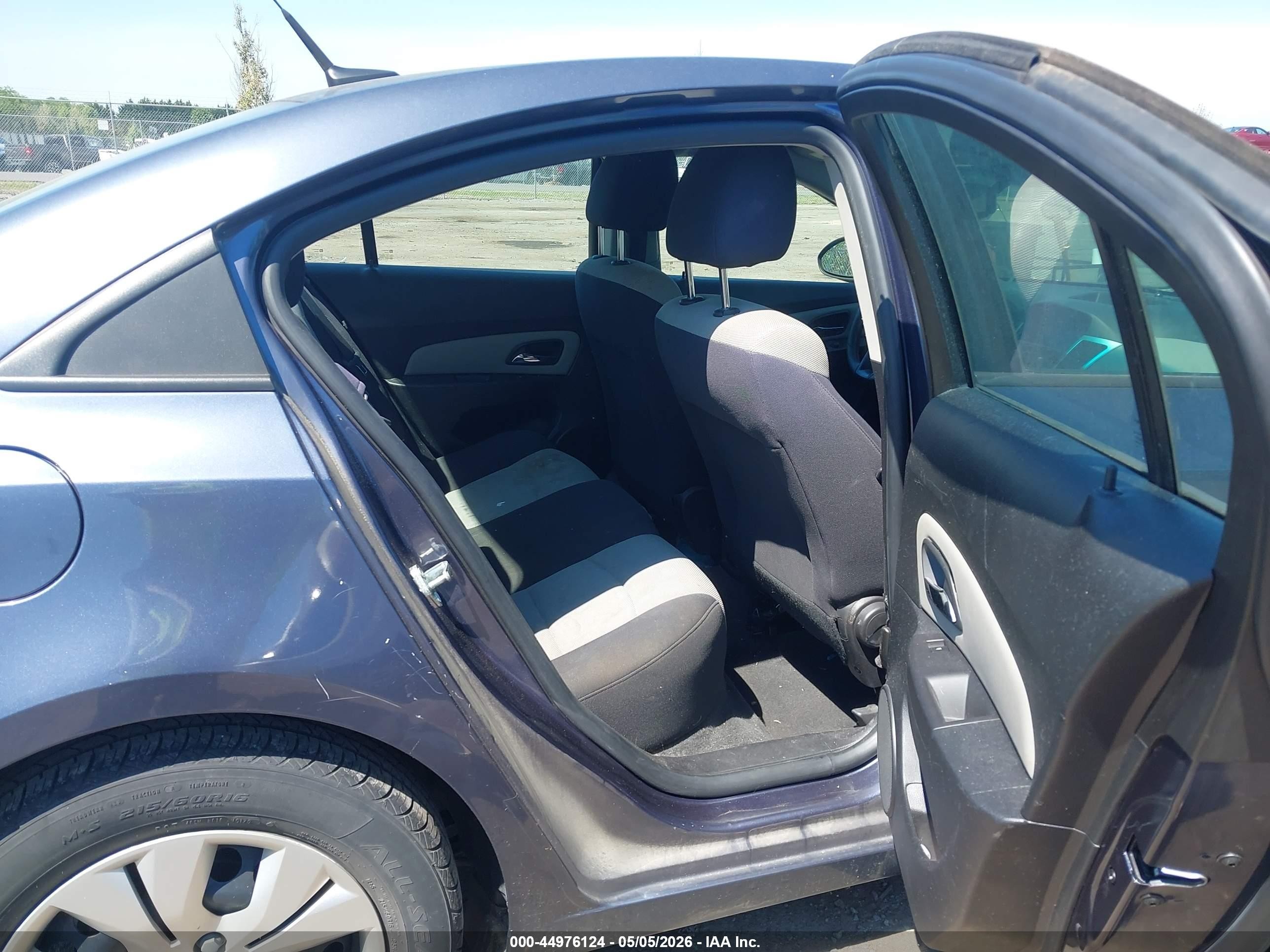2014 Chevrolet Cruze Ls Auto Dark Blue vin: 1G1PA5SH0E7434406