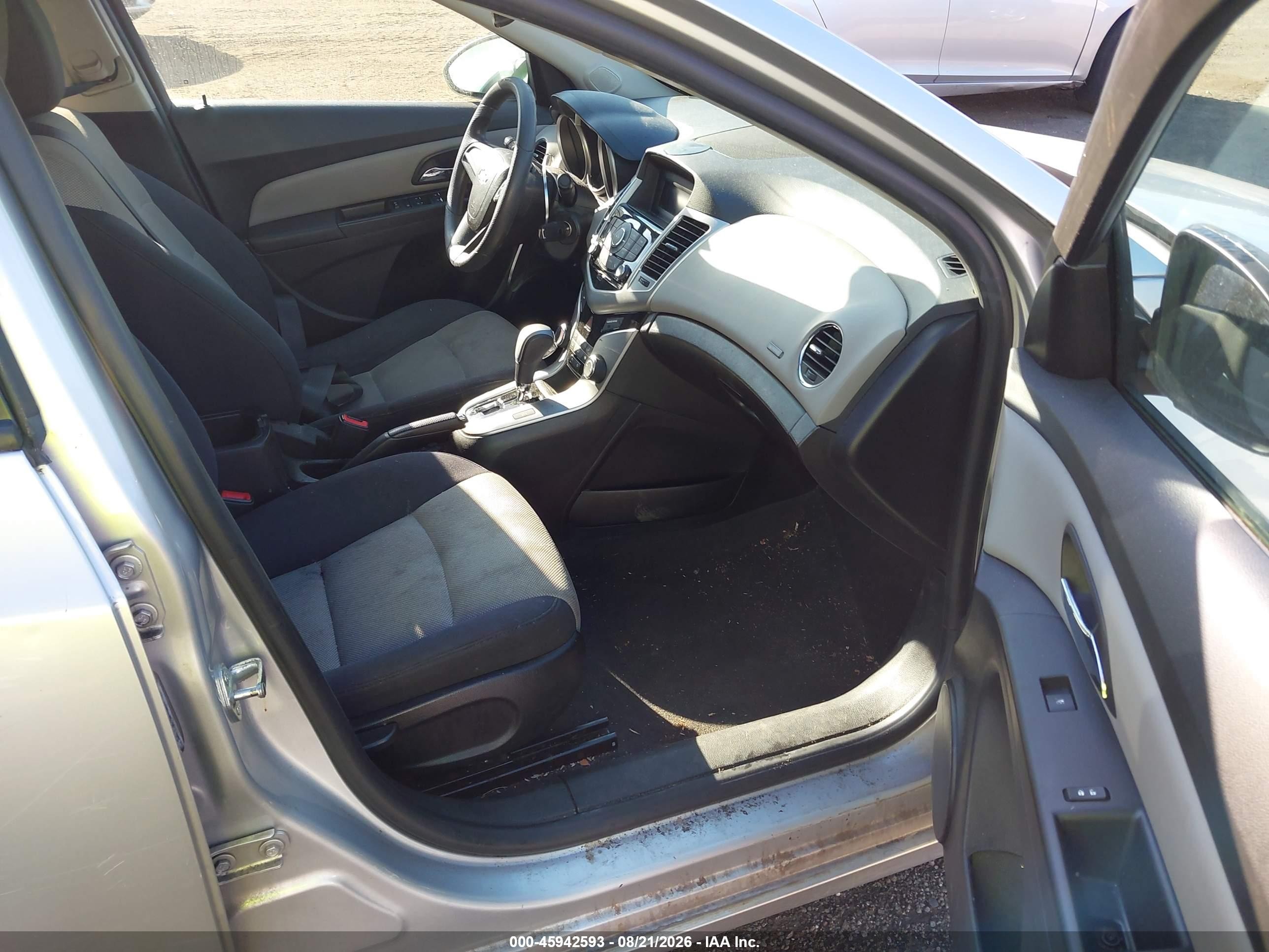 2015 Chevrolet Cruze Ls Auto Silver vin: 1G1PA5SH0F7134558