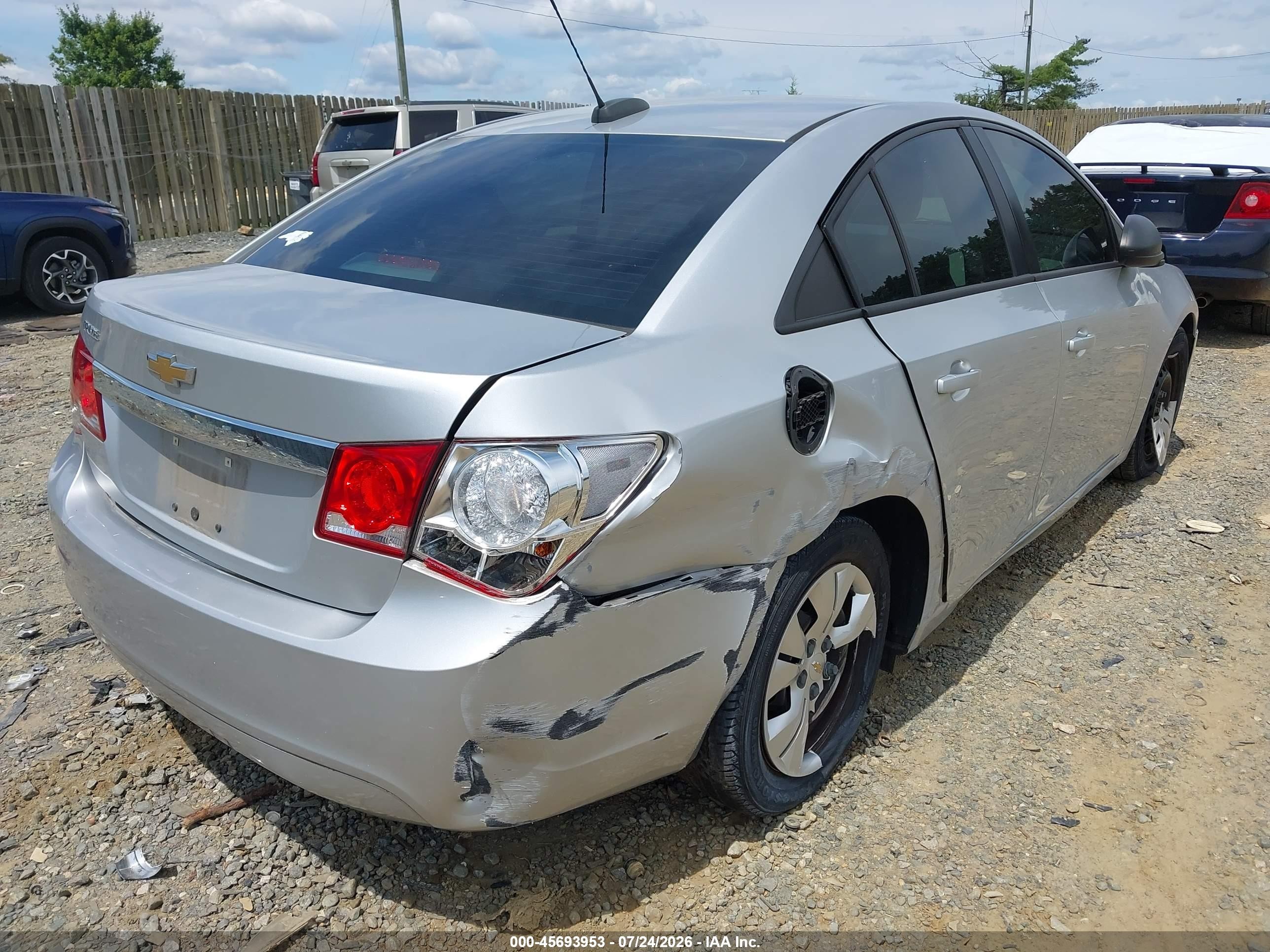 2015 Chevrolet Cruze Ls Auto Silver vin: 1G1PA5SH0F7213082