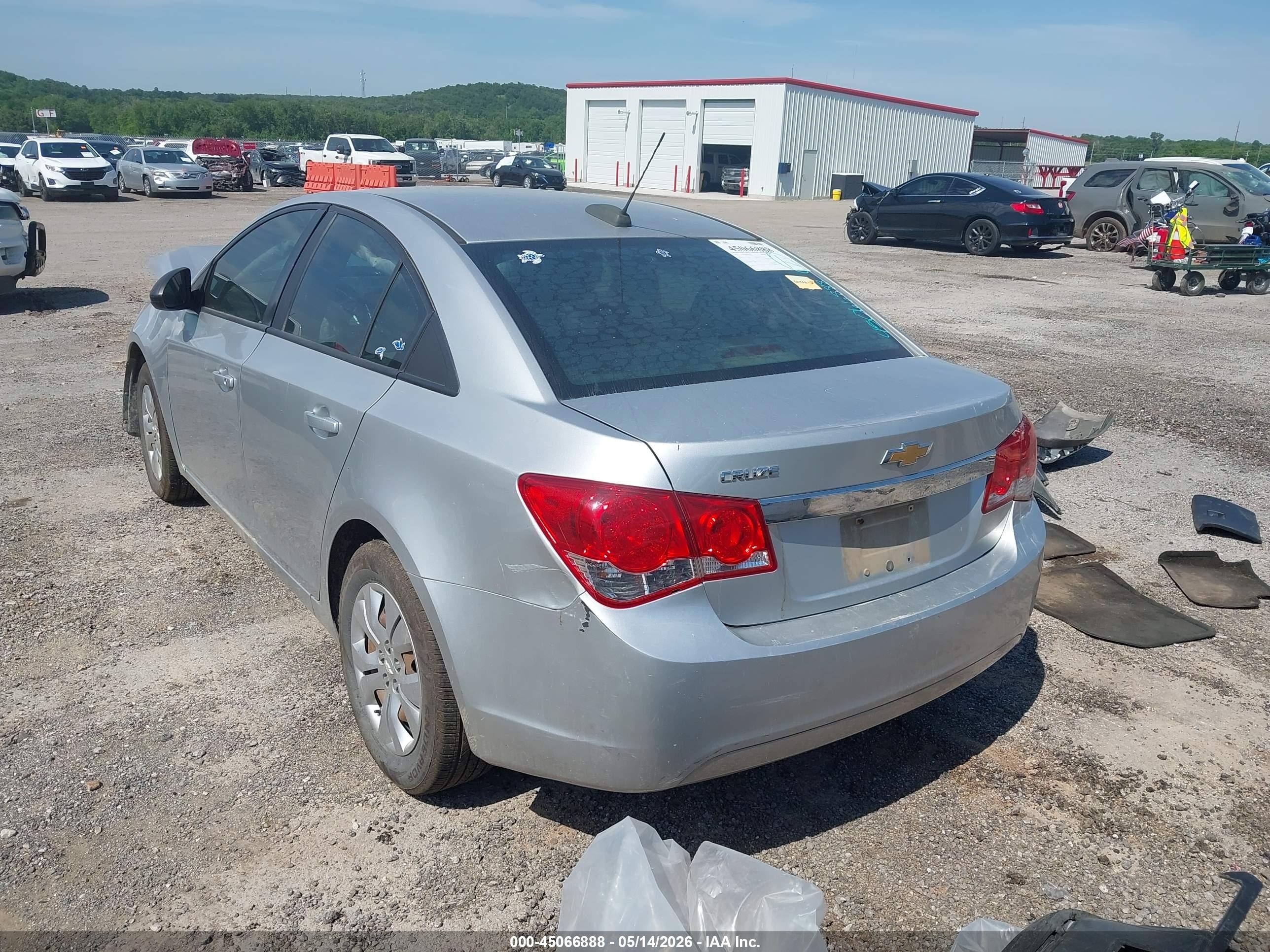 2015 Chevrolet Cruze Ls Auto Silver vin: 1G1PA5SH0F7300223