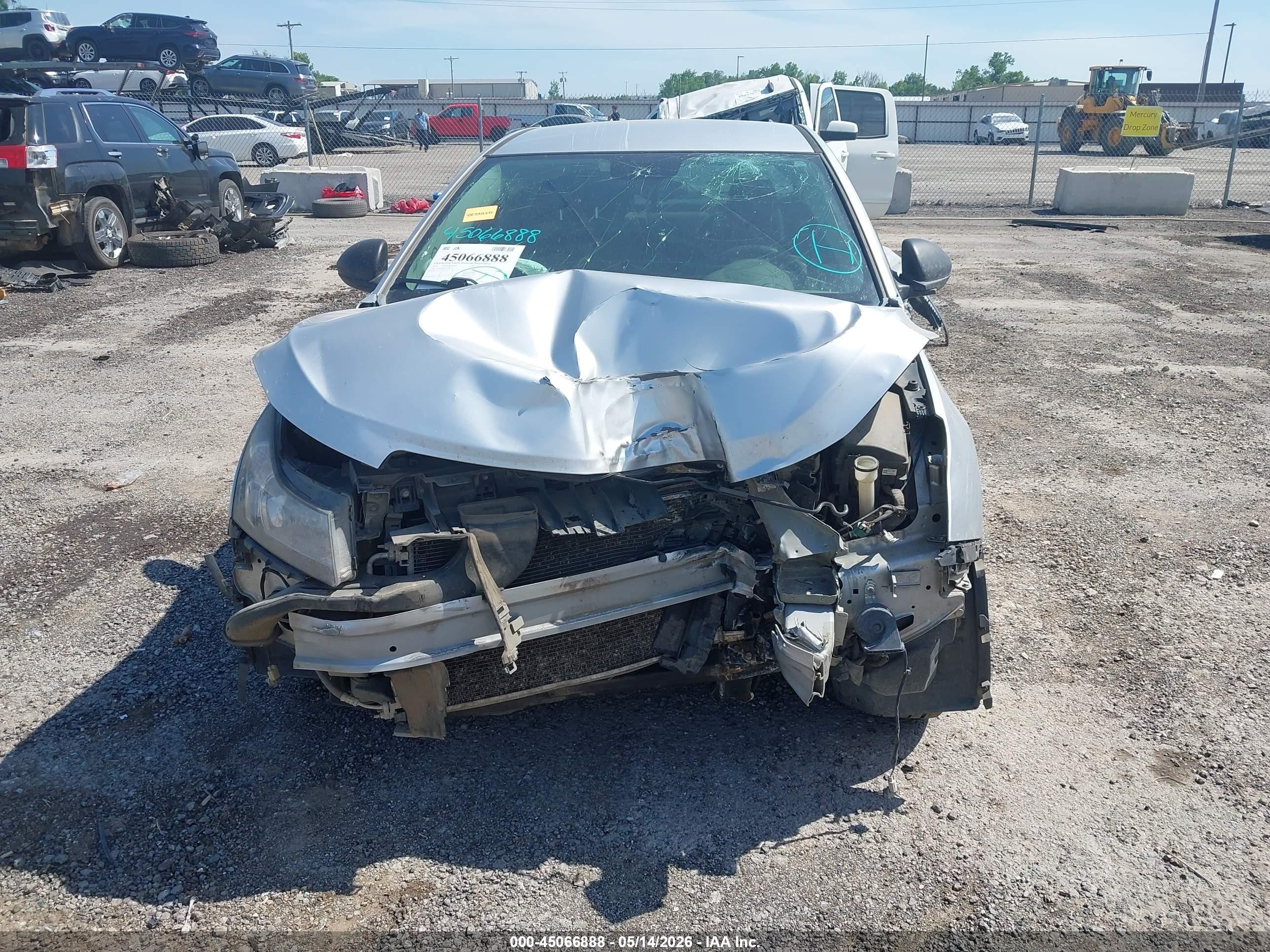 2015 Chevrolet Cruze Ls Auto Silver vin: 1G1PA5SH0F7300223