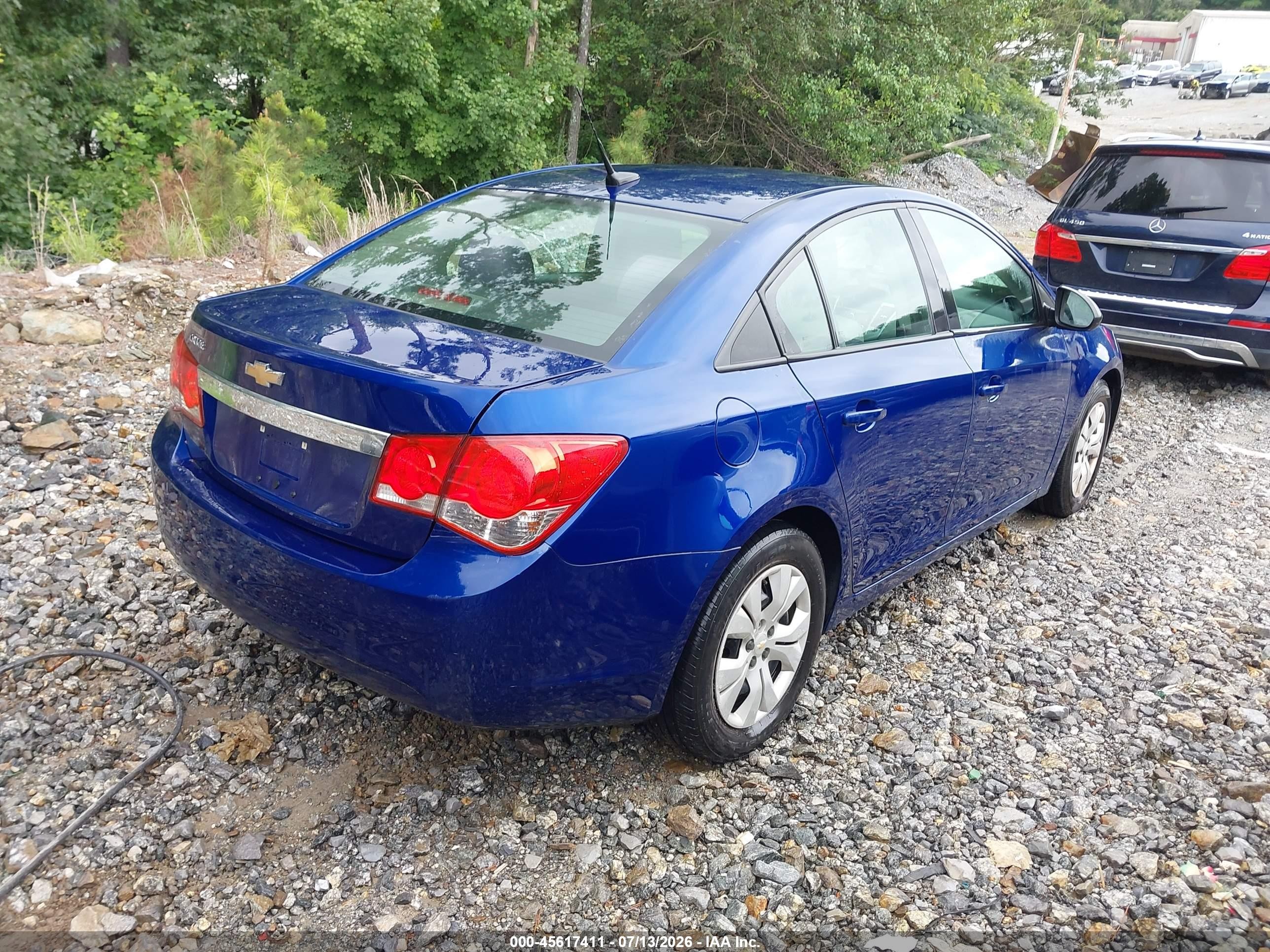 2013 Chevrolet Cruze Ls Auto Blue vin: 1G1PA5SH1D7108371