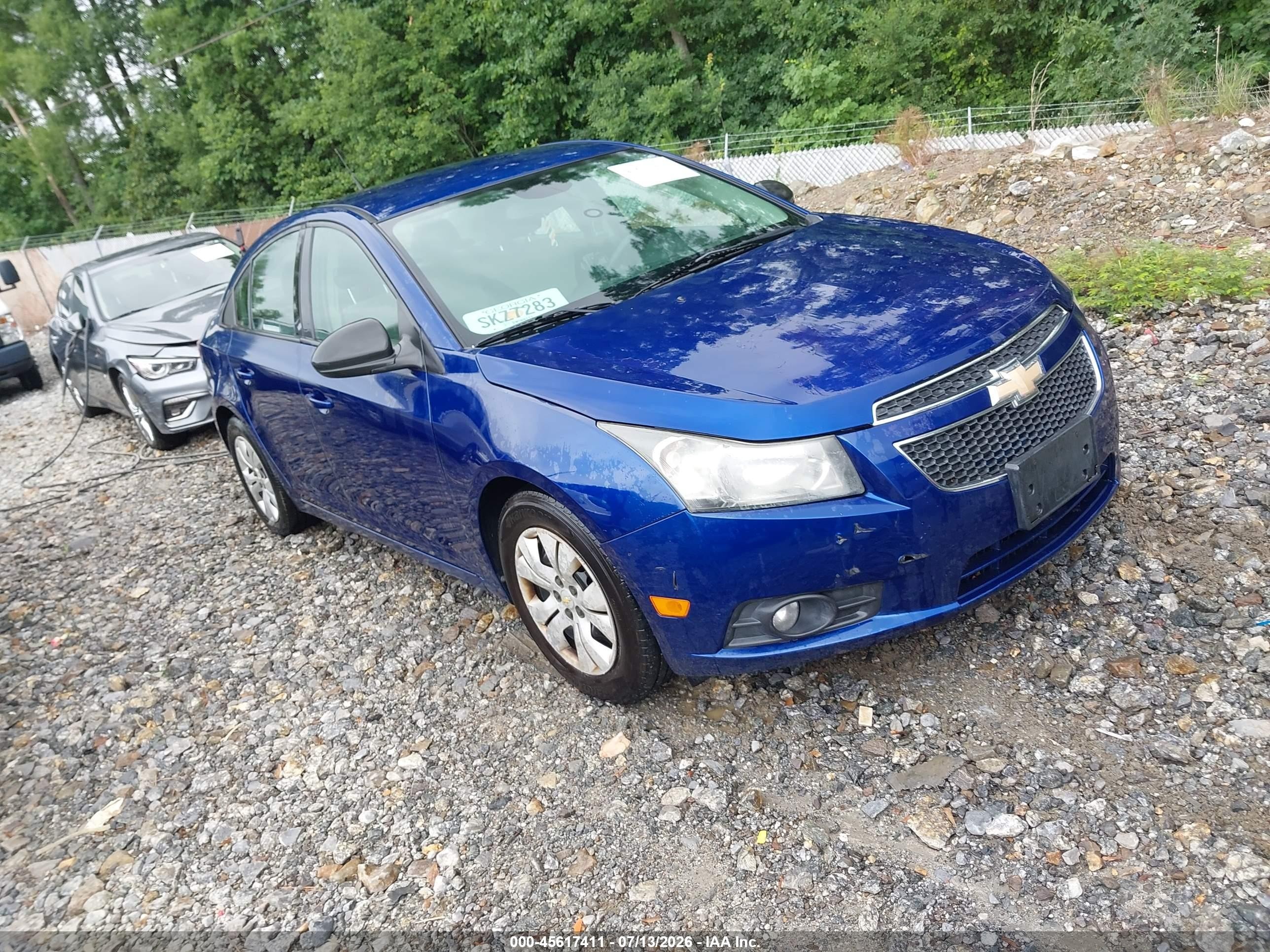 2013 Chevrolet Cruze Ls Auto Blue vin: 1G1PA5SH1D7108371