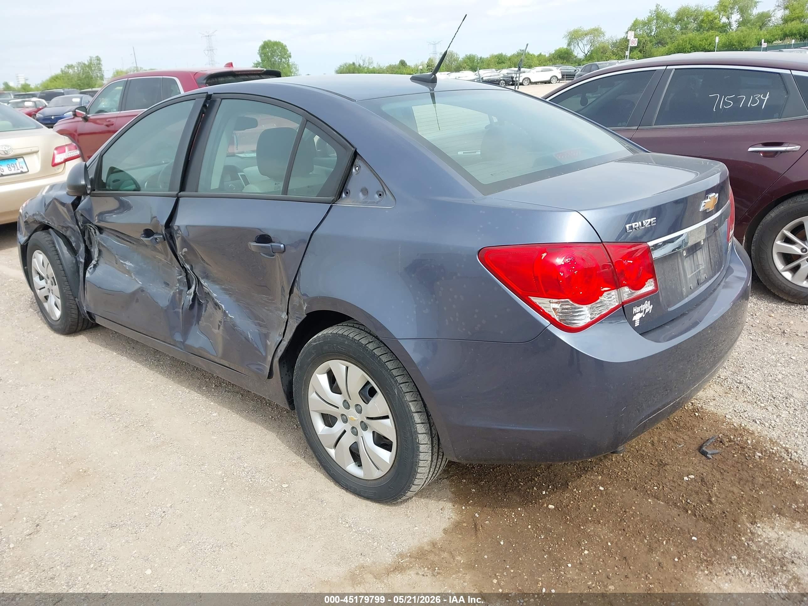 2013 Chevrolet Cruze Ls Auto Blue vin: 1G1PA5SH1D7116440