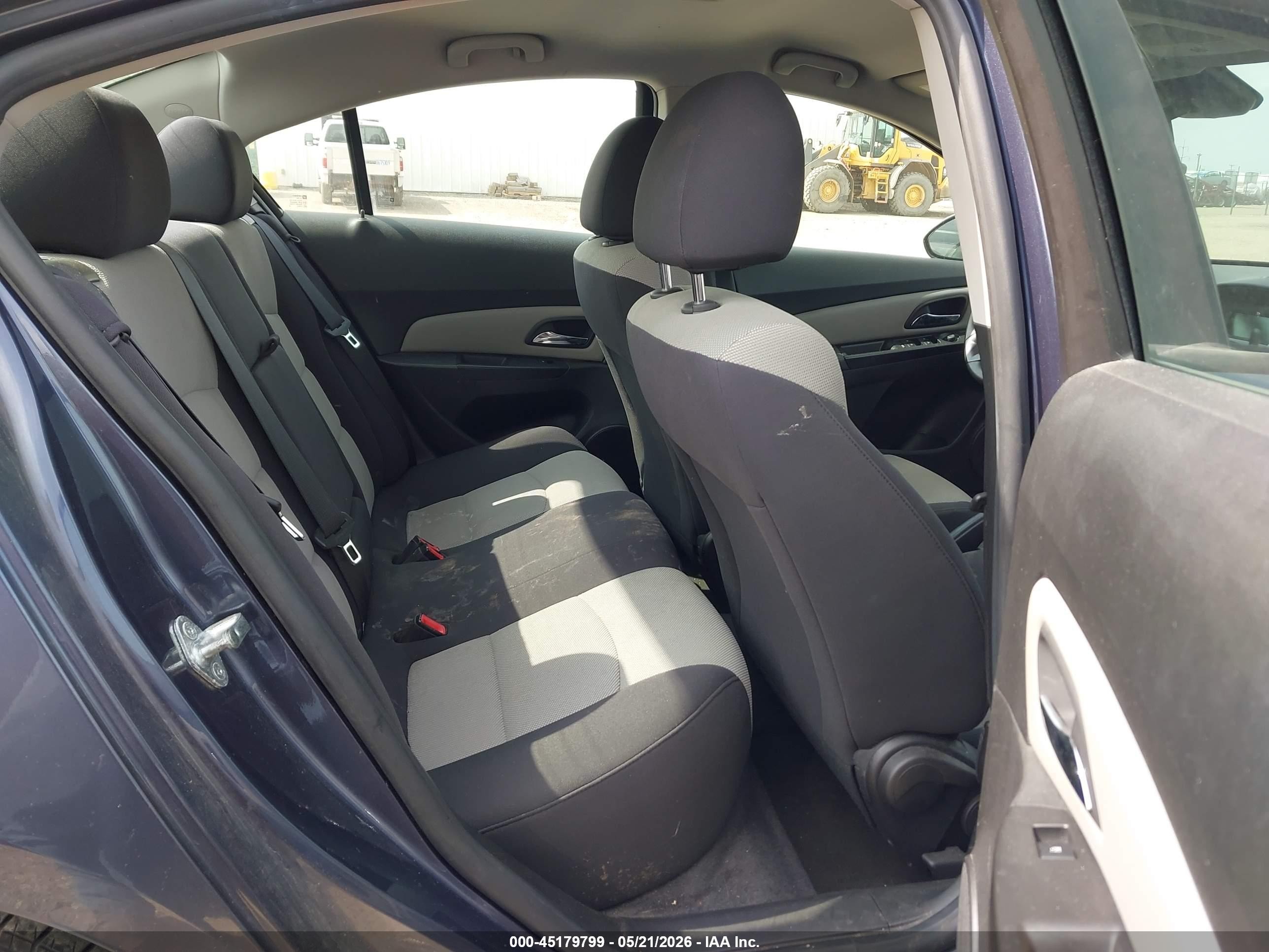2013 Chevrolet Cruze Ls Auto Blue vin: 1G1PA5SH1D7116440