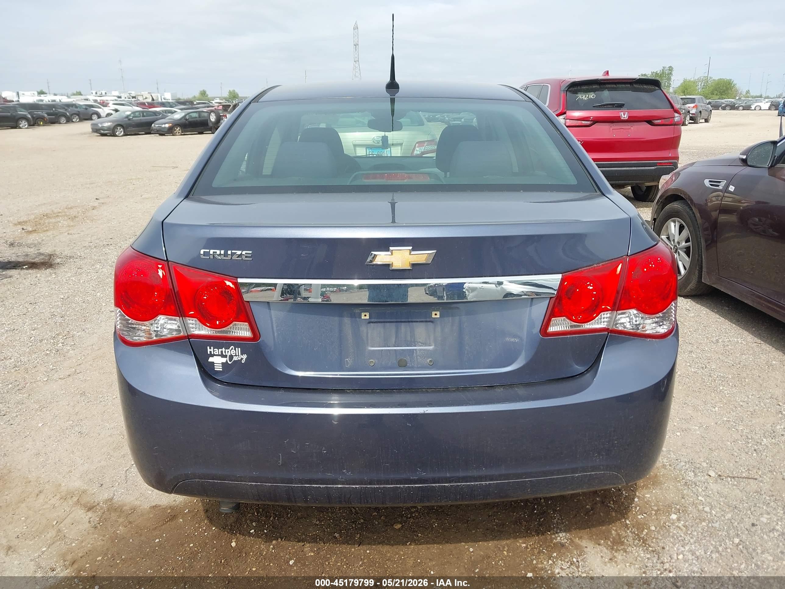 2013 Chevrolet Cruze Ls Auto Blue vin: 1G1PA5SH1D7116440