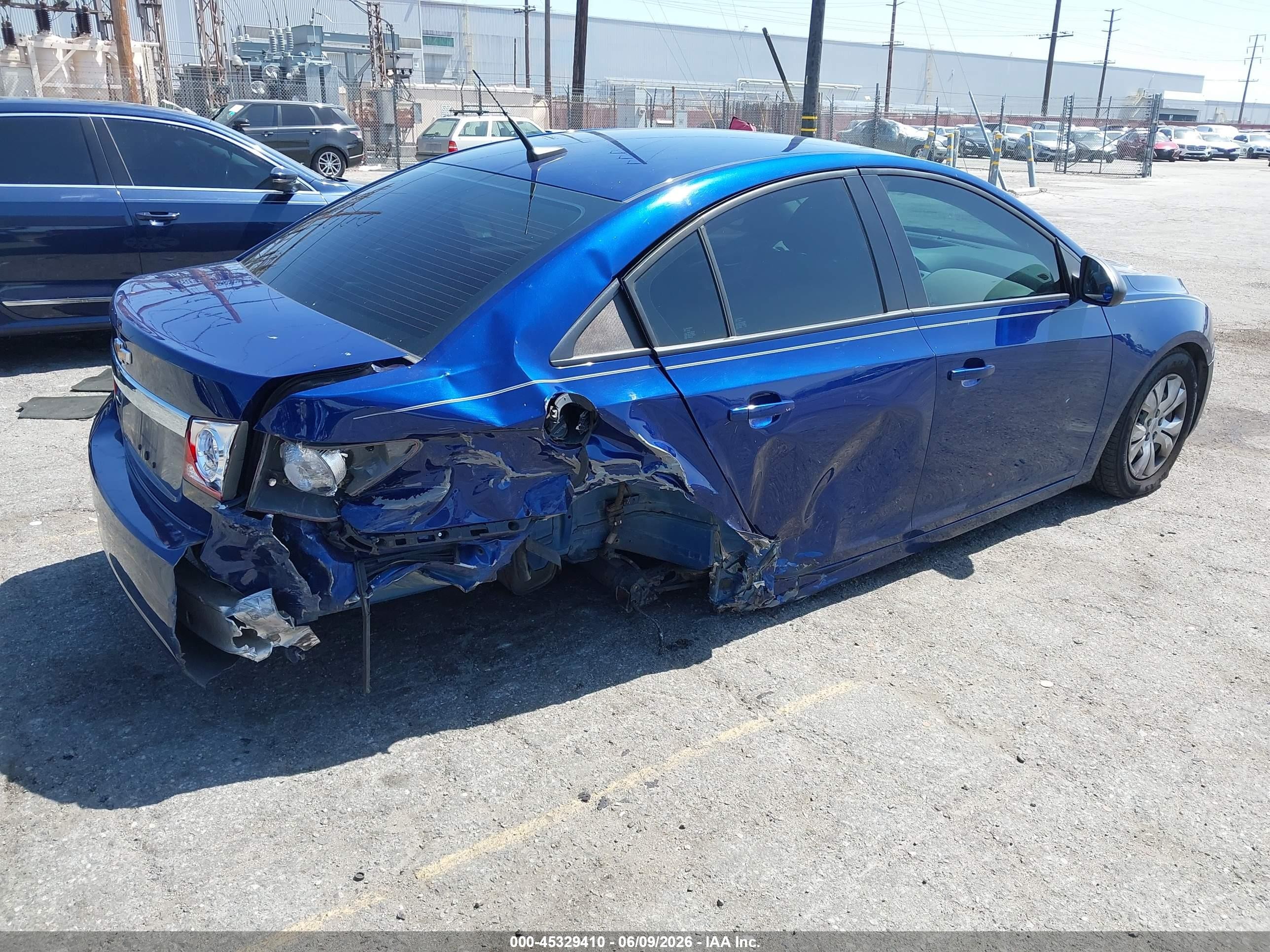 2013 Chevrolet Cruze Ls Auto Blue vin: 1G1PA5SH1D7285308