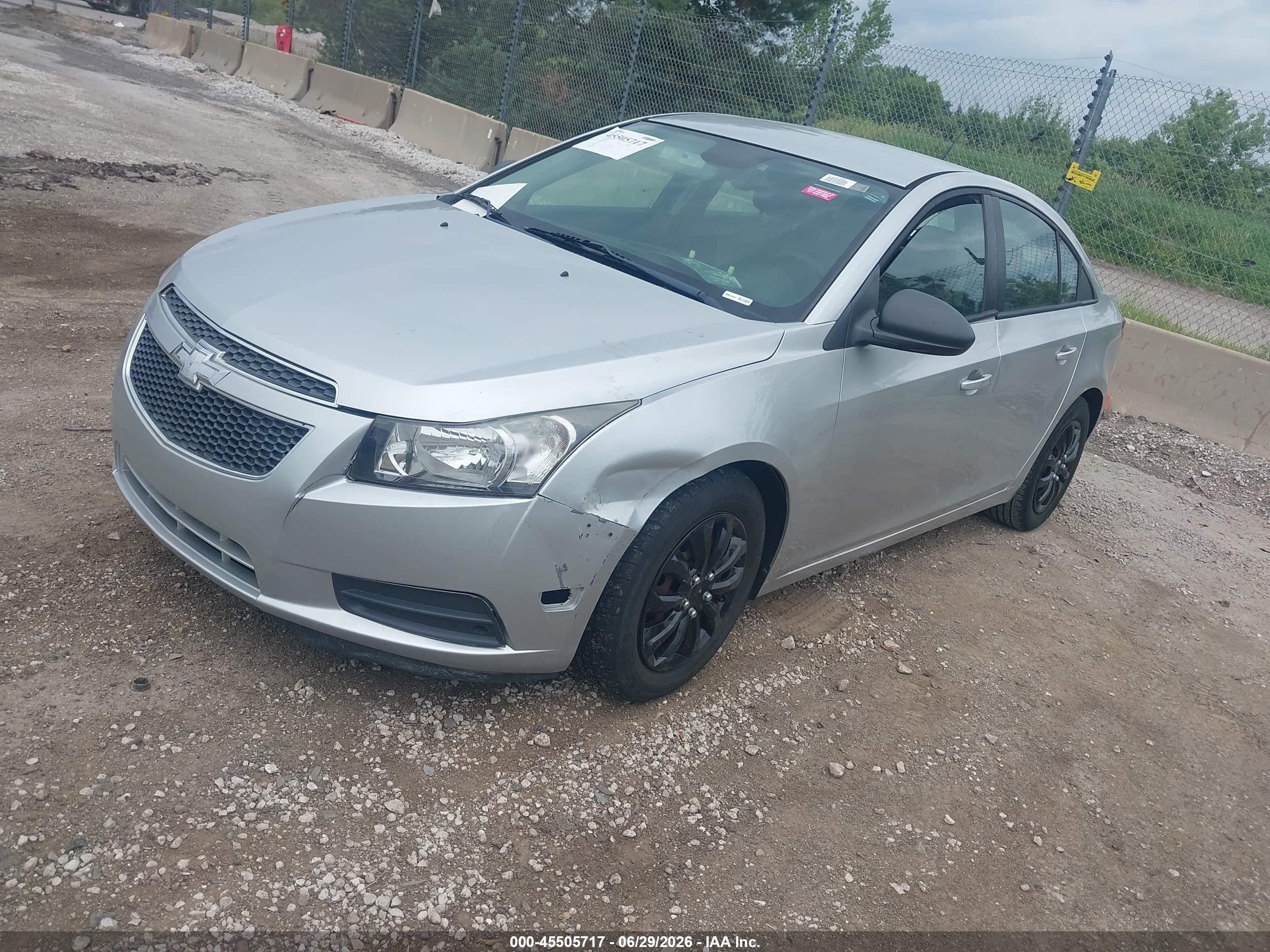 2013 Chevrolet Cruze Ls Auto Silver vin: 1G1PA5SH1D7289066