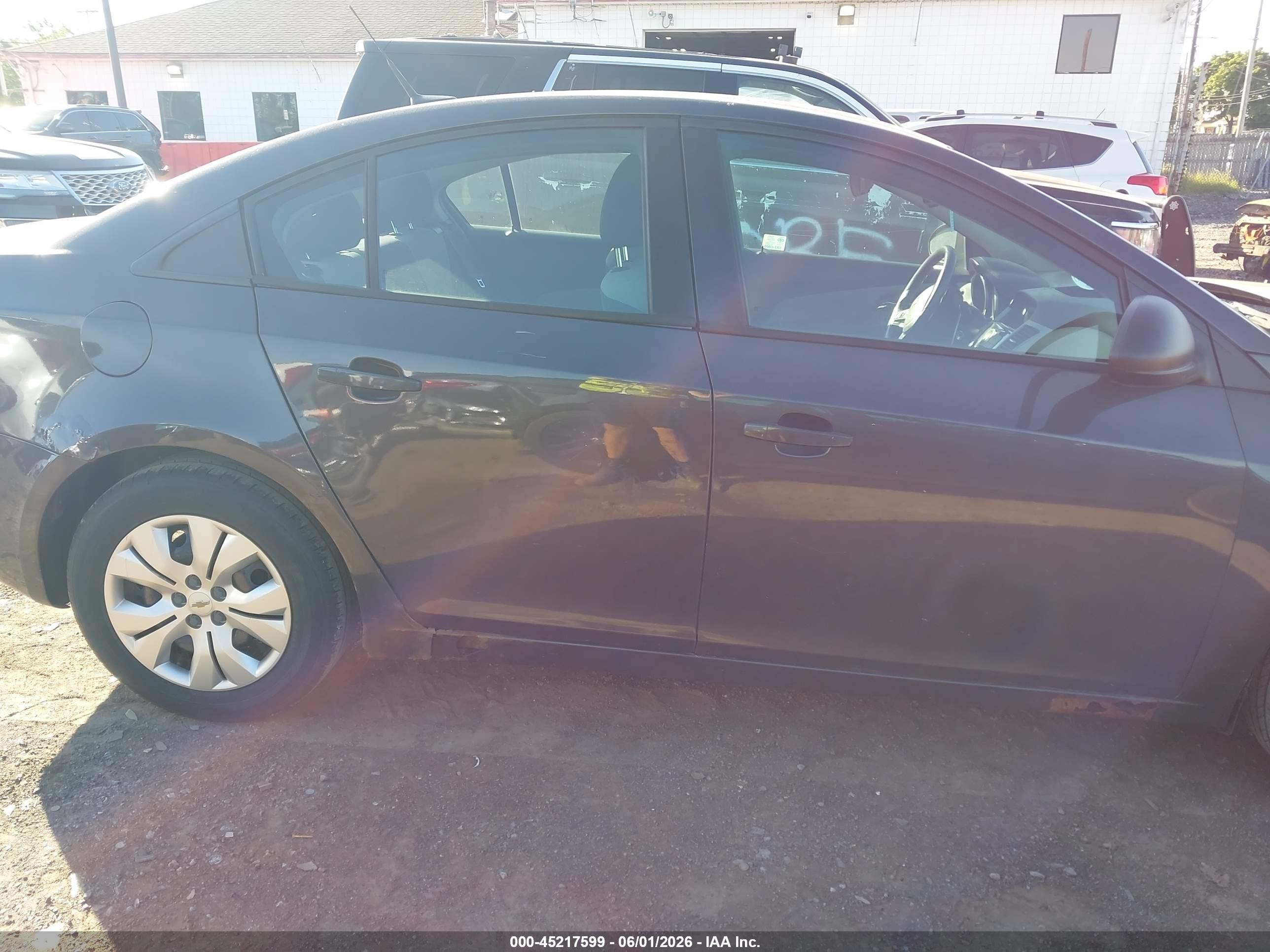 2014 Chevrolet Cruze Ls Auto Black vin: 1G1PA5SH1E7207676