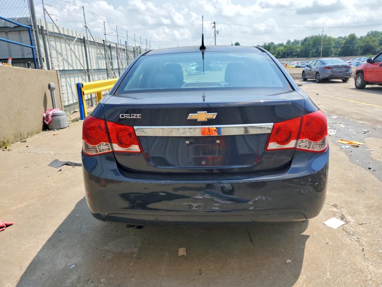 2014 Chevrolet Cruze Ls Blue vin: 1G1PA5SH1E7209606