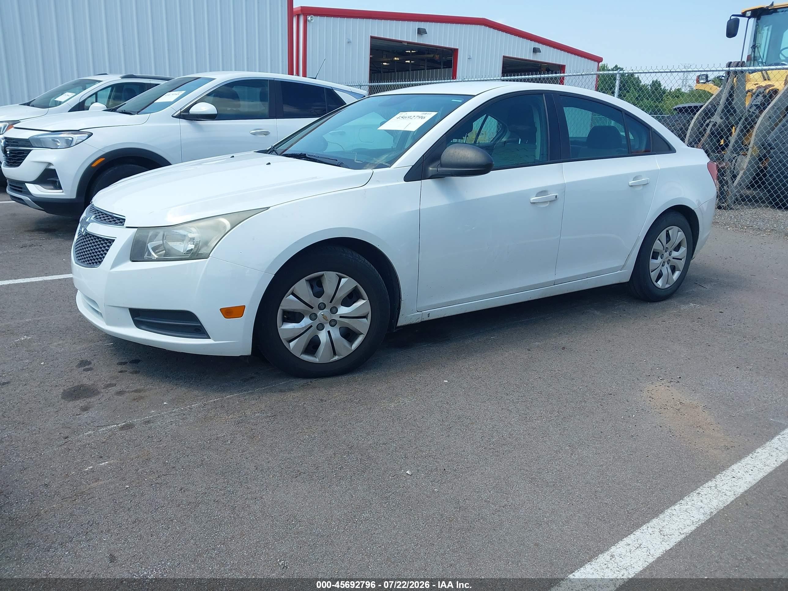 2014 Chevrolet Cruze Ls Auto White vin: 1G1PA5SH1E7220038