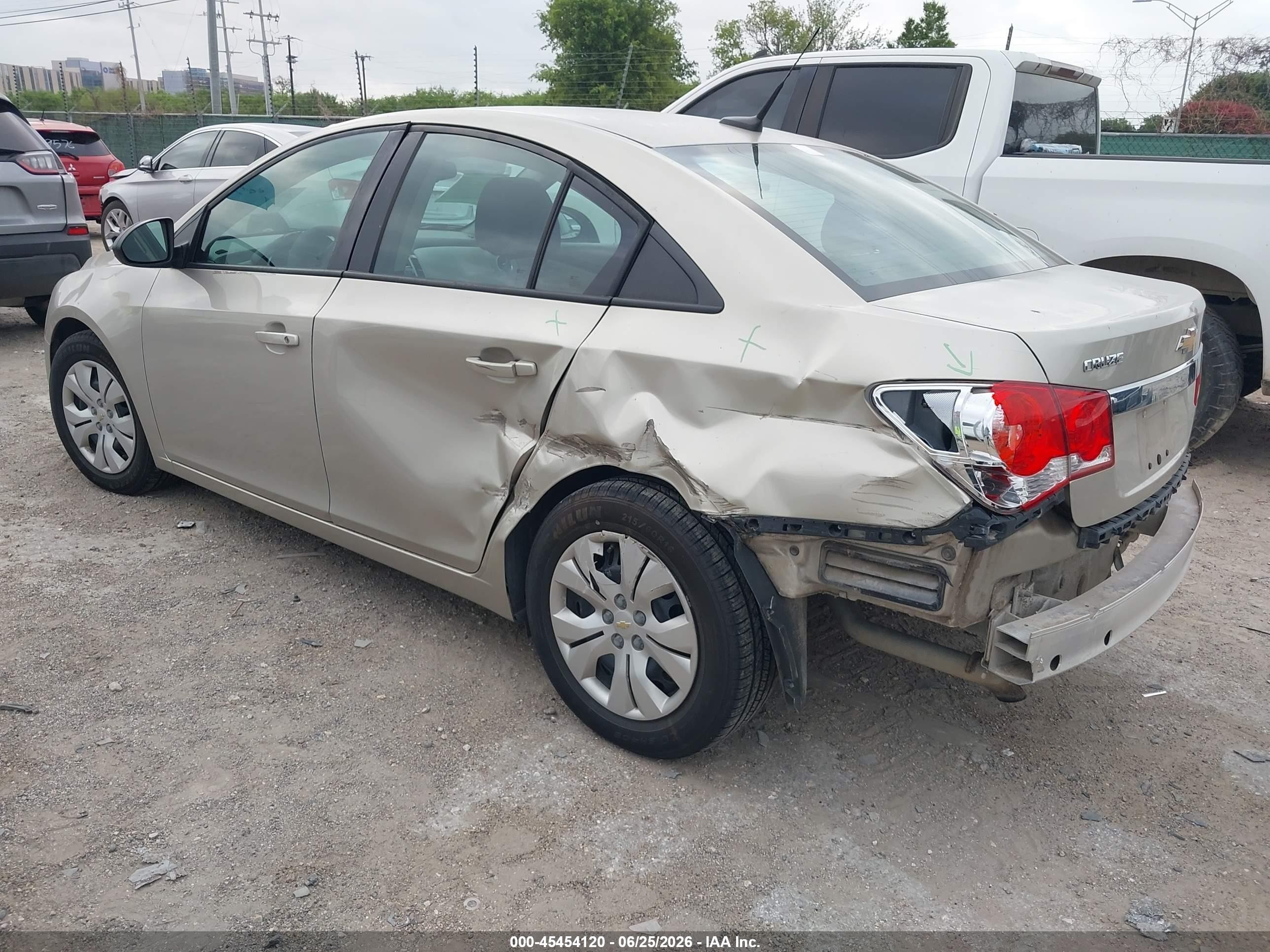 2014 Chevrolet Cruze Ls Auto Silver vin: 1G1PA5SH1E7290350