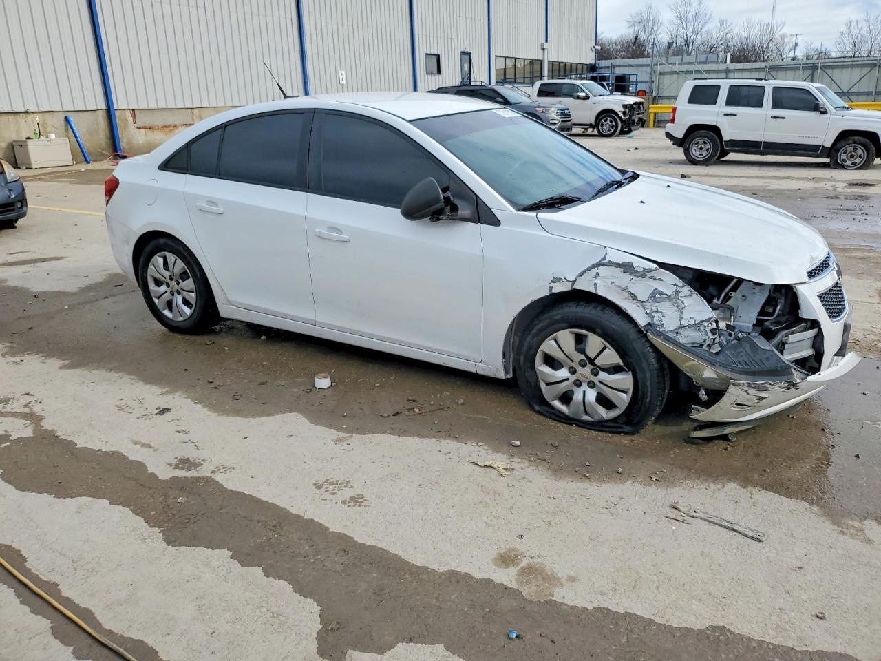 2014 Chevrolet Cruze Ls White vin: 1G1PA5SH1E7313349