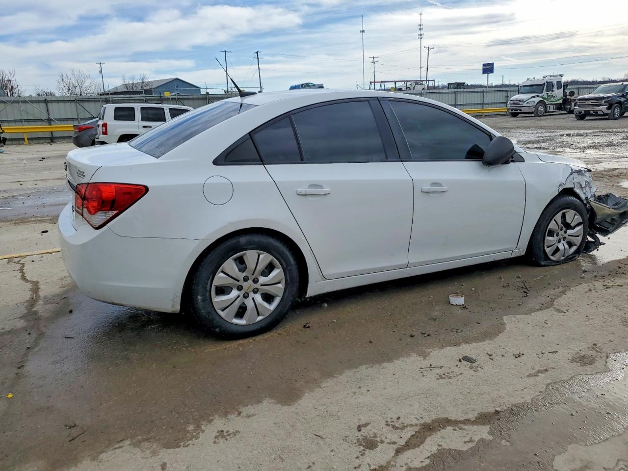 2014 Chevrolet Cruze Ls White vin: 1G1PA5SH1E7313349