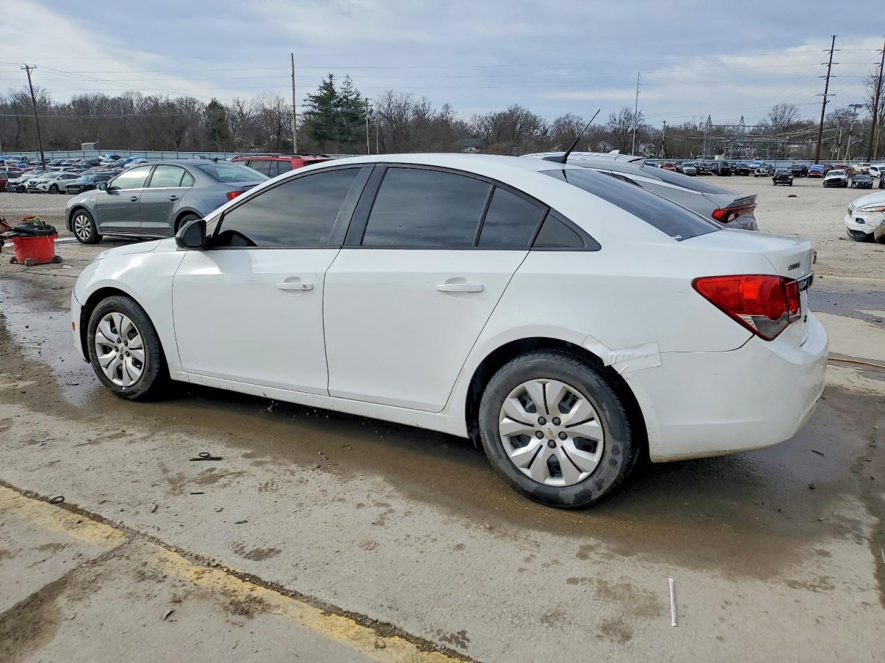 2014 Chevrolet Cruze Ls White vin: 1G1PA5SH1E7313349