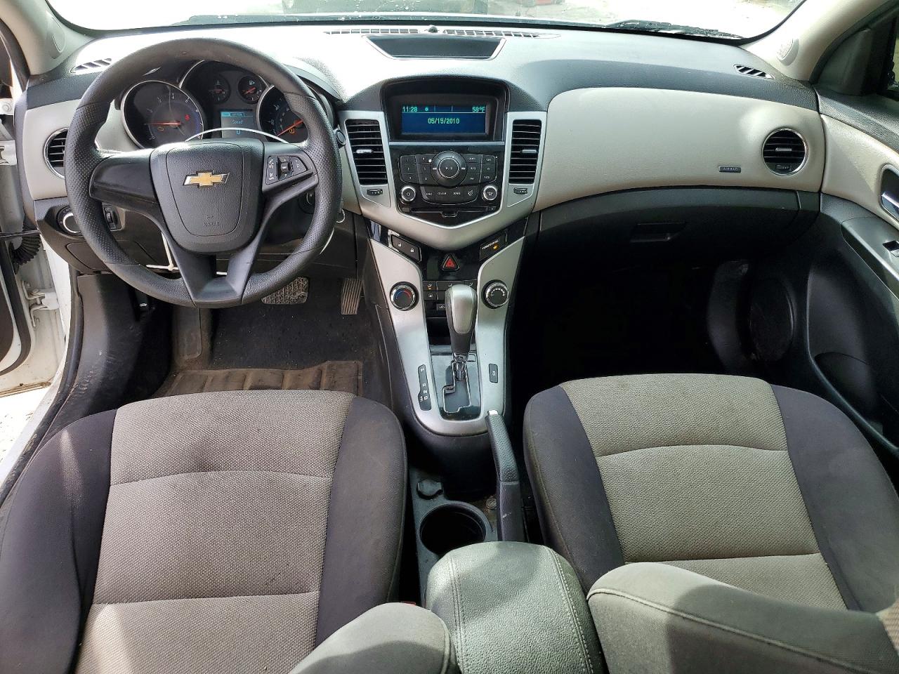 2014 Chevrolet Cruze Ls White vin: 1G1PA5SH1E7313349