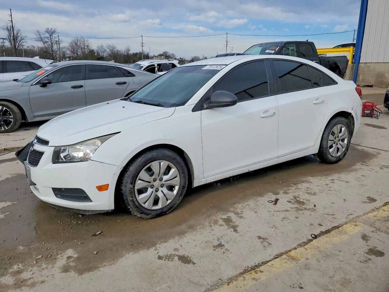 2014 Chevrolet Cruze Ls White vin: 1G1PA5SH1E7313349