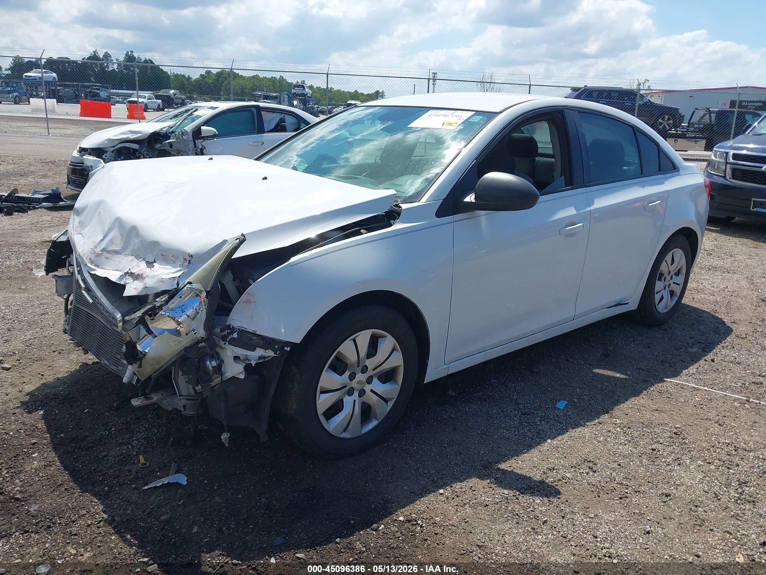 2014 Chevrolet Cruze Ls Auto White vin: 1G1PA5SH1E7356556