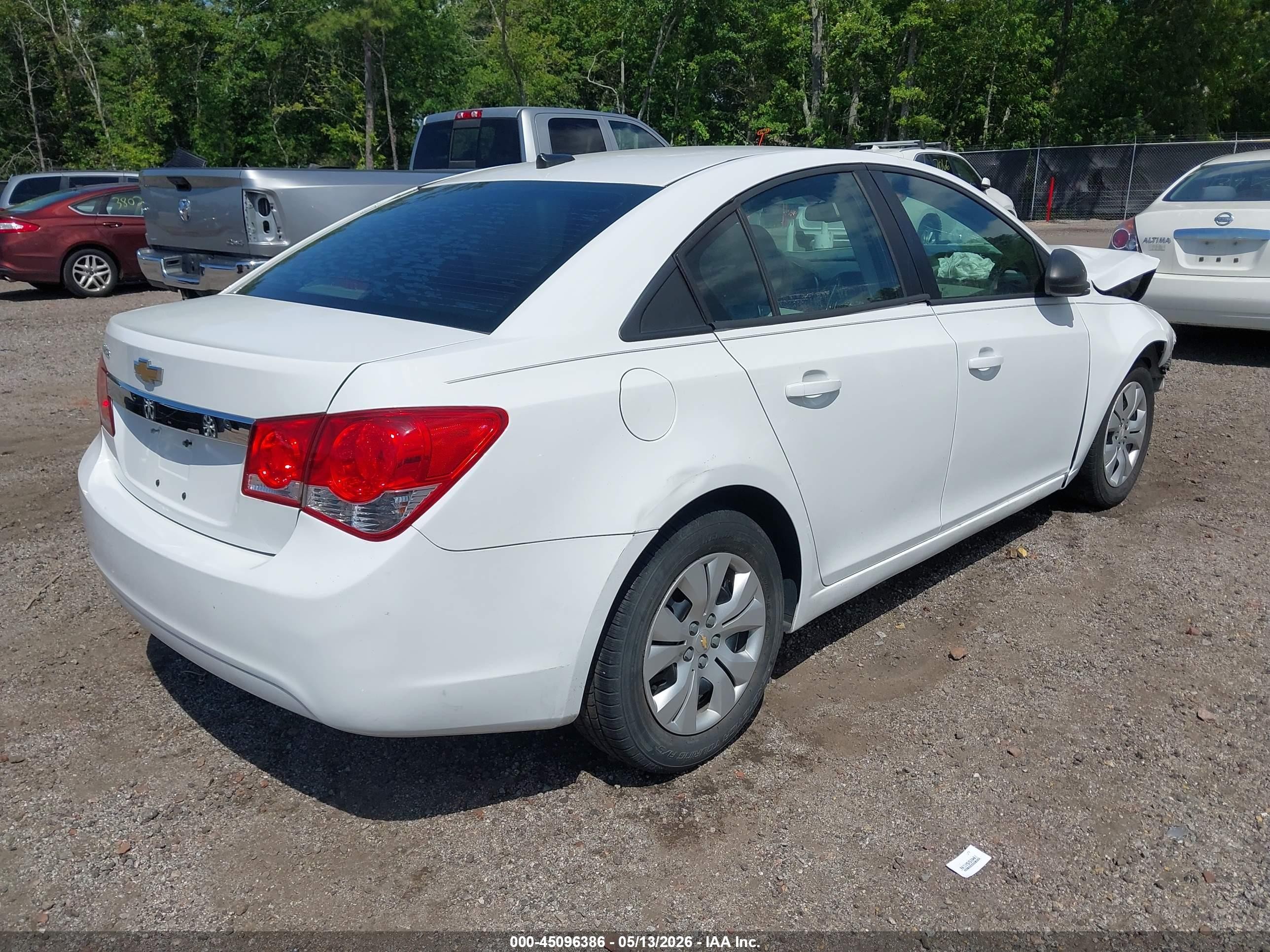 2014 Chevrolet Cruze Ls Auto White vin: 1G1PA5SH1E7356556