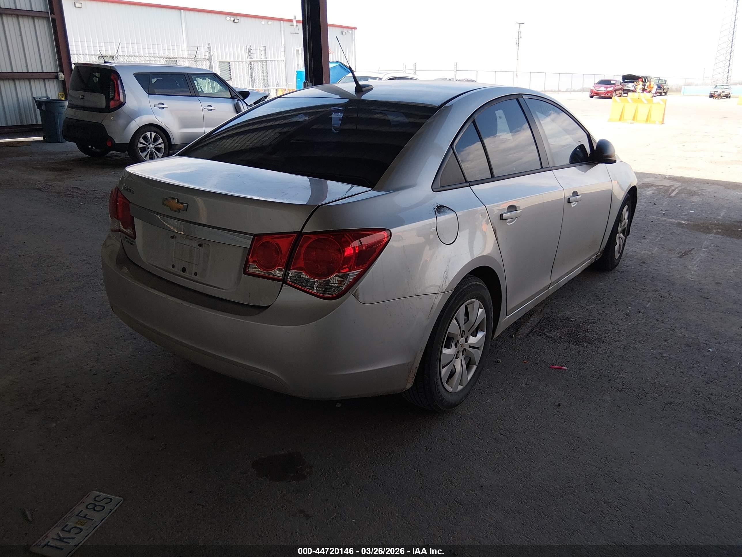 2014 Chevrolet Cruze Ls Auto Silver vin: 1G1PA5SH1E7418263