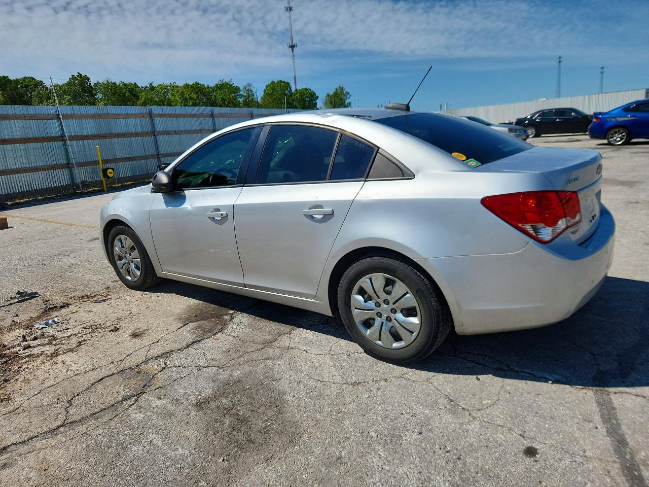 2015 Chevrolet Cruze Ls Silver vin: 1G1PA5SH1F7116022