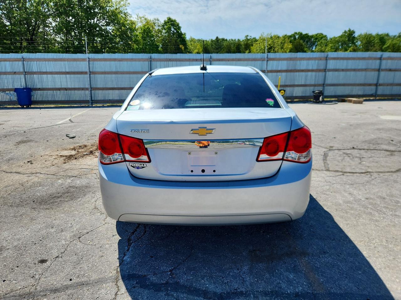 2015 Chevrolet Cruze Ls Silver vin: 1G1PA5SH1F7116022