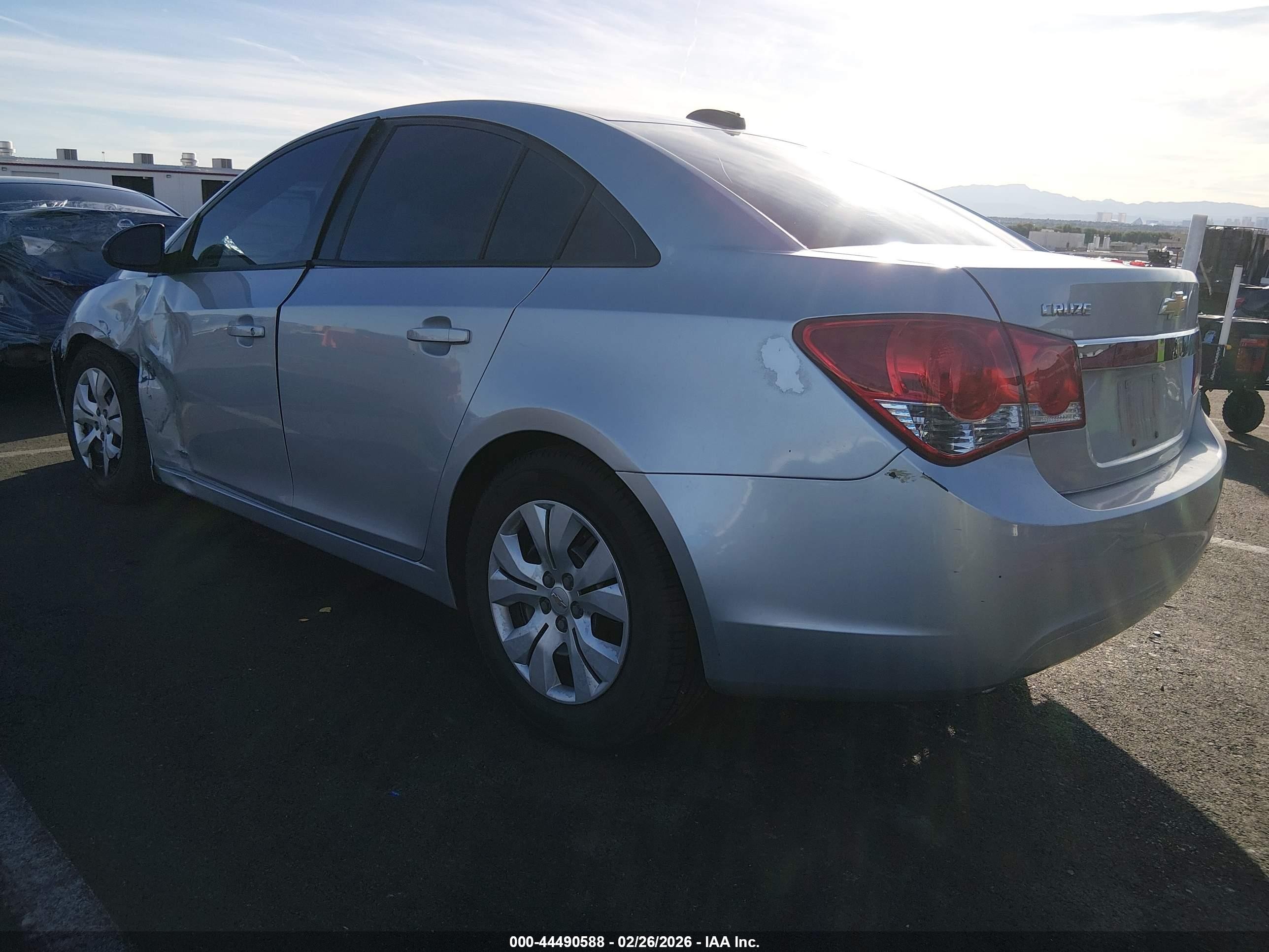 2015 Chevrolet Cruze Ls Auto Silver vin: 1G1PA5SH1F7128283