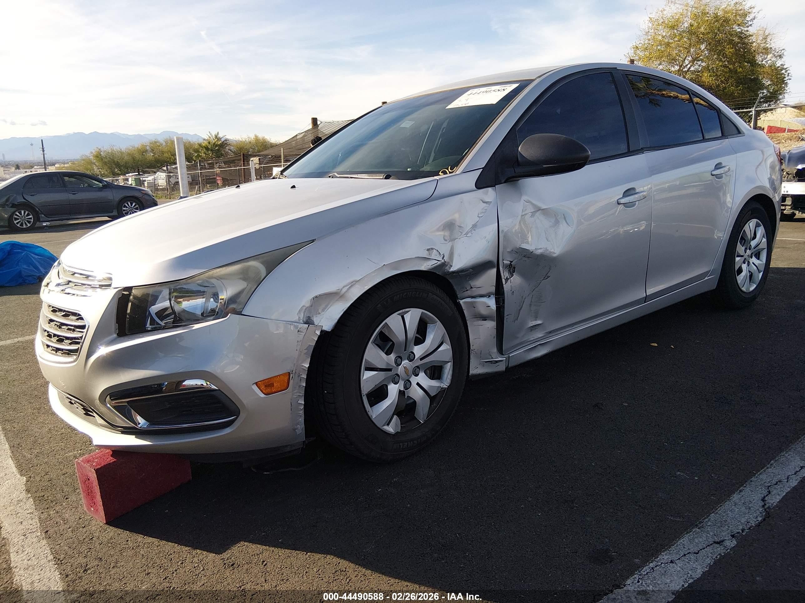2015 Chevrolet Cruze Ls Auto Silver vin: 1G1PA5SH1F7128283